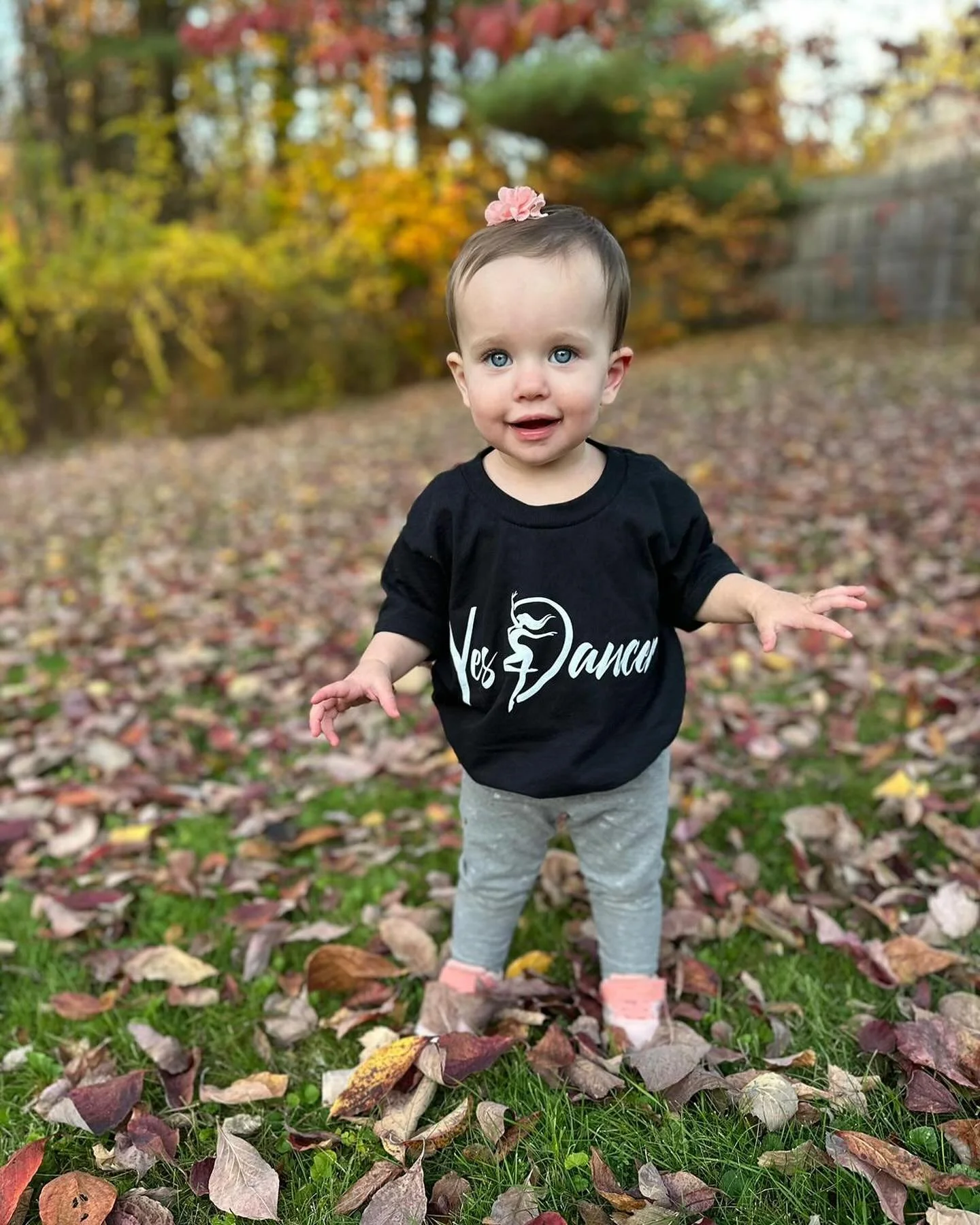Yes dancer wants to wish our shining little star and the light of all of our lives a happy 2nd birthday!!! Happy birthday Evie we love you so much!!!! You are what yes dancer is all about :) ๐ฅนโค๏ธ๐๐ฝ 
#yesdancer #loveroflife #mysweetneice #loveherto