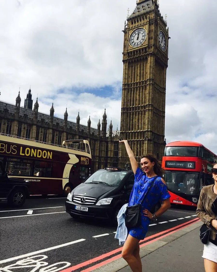 Hey there Ben your big ๐ฌ๐ง๐๐ฝ 
#yesdancer #loveroflife #bigben #london #england #uk #cheeky #doubledecker #europe #traveltheworldwithme