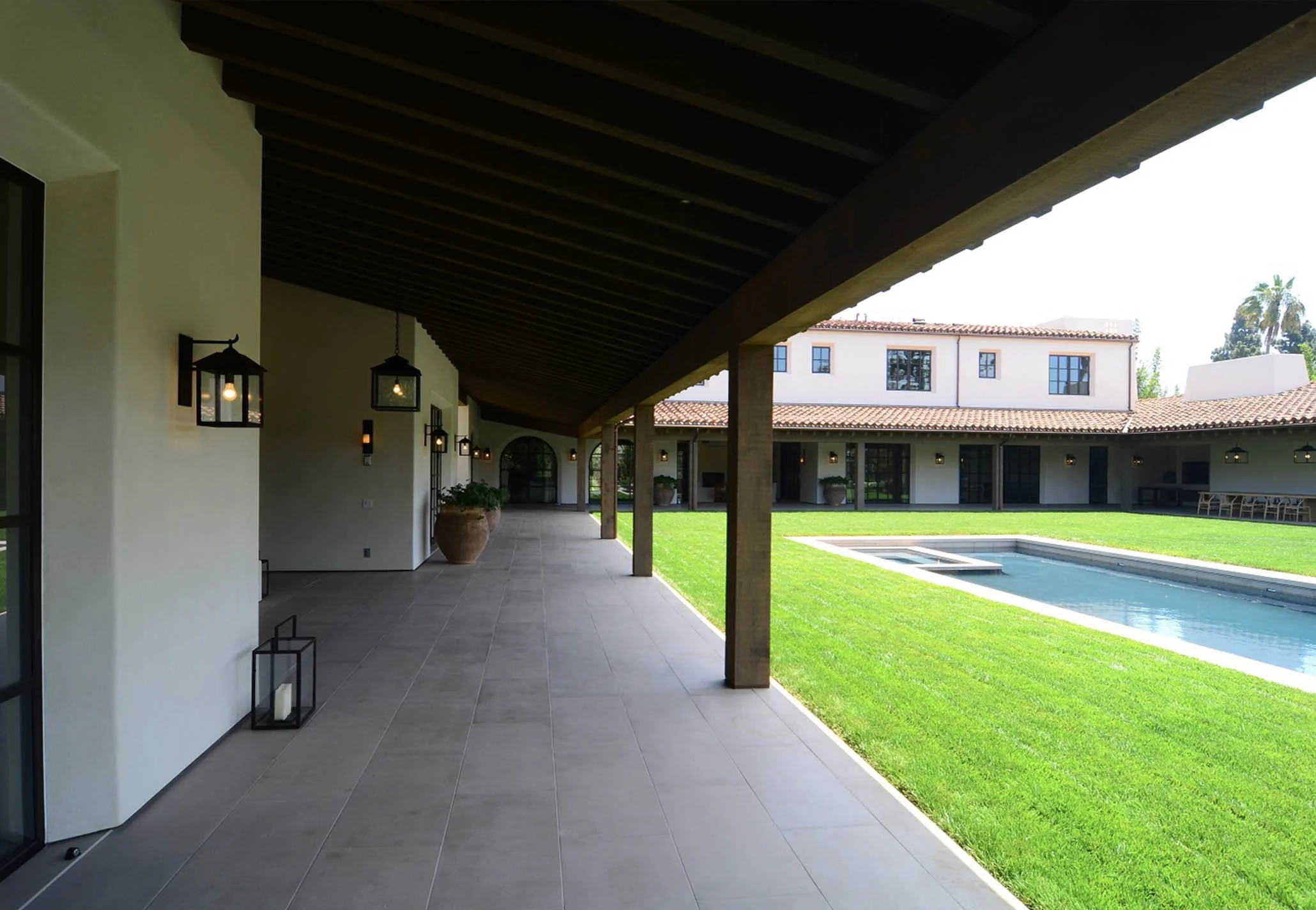 Oakmont Arcade and Pool.jpg