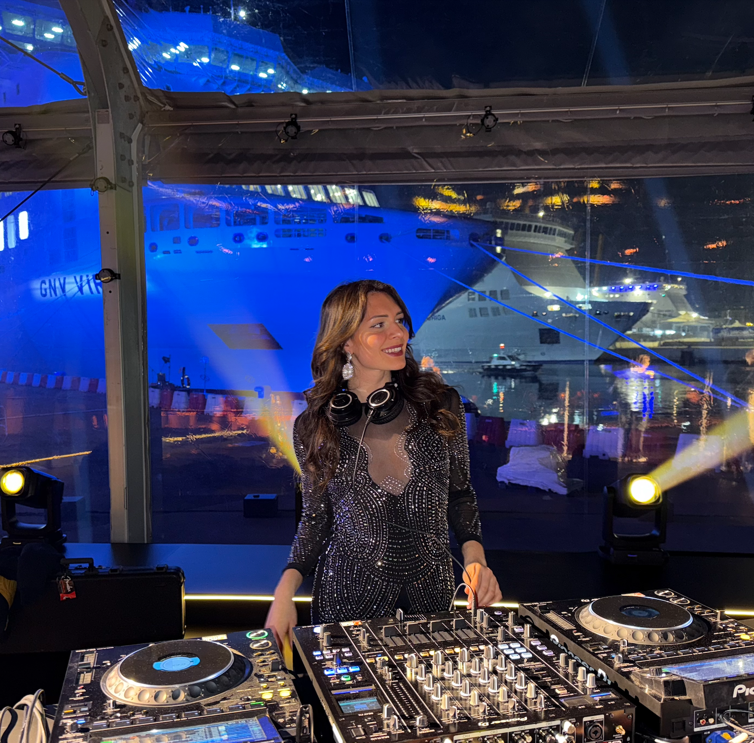 May Parra GNV Virgo, Ship Launch at Palermo.png