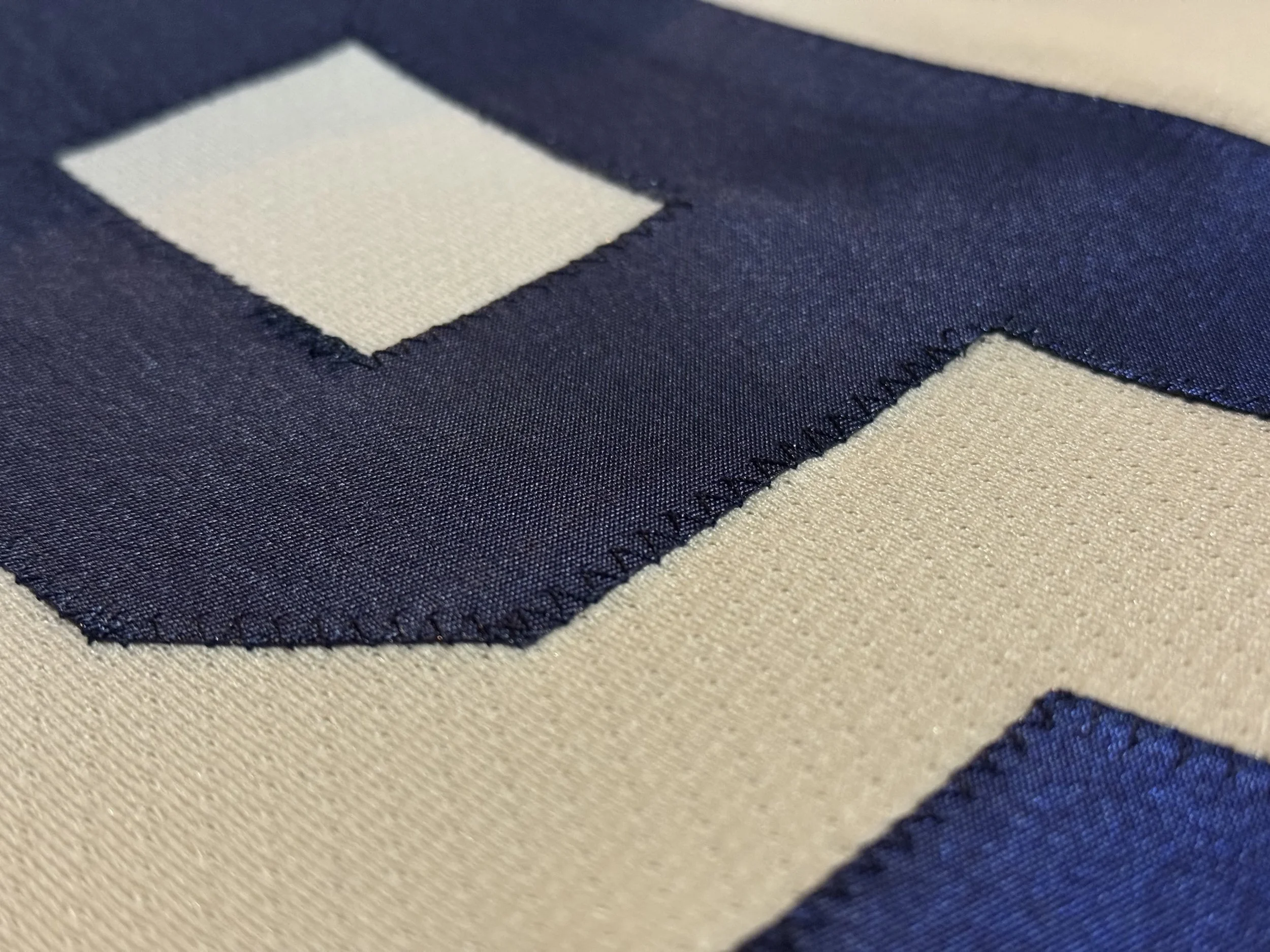 Single-Layer Stitched Twill