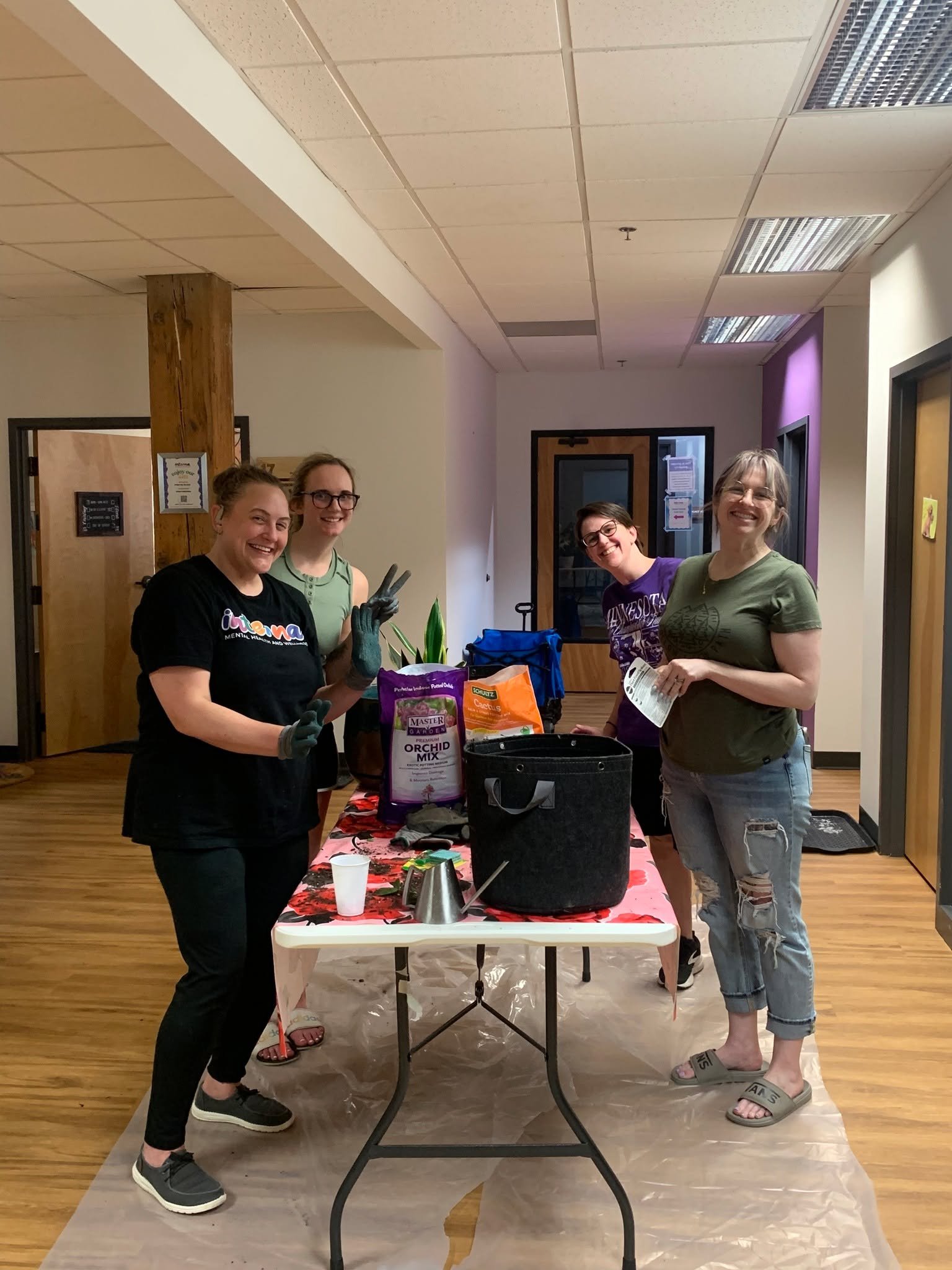 Plant night at the Barrel House. Our plant whisperers repotted some office and personal plant babies last week! If you see any plants around our offices...I wish I could say I had something to do with it, but these folx keep it all alive for us 🤩

#