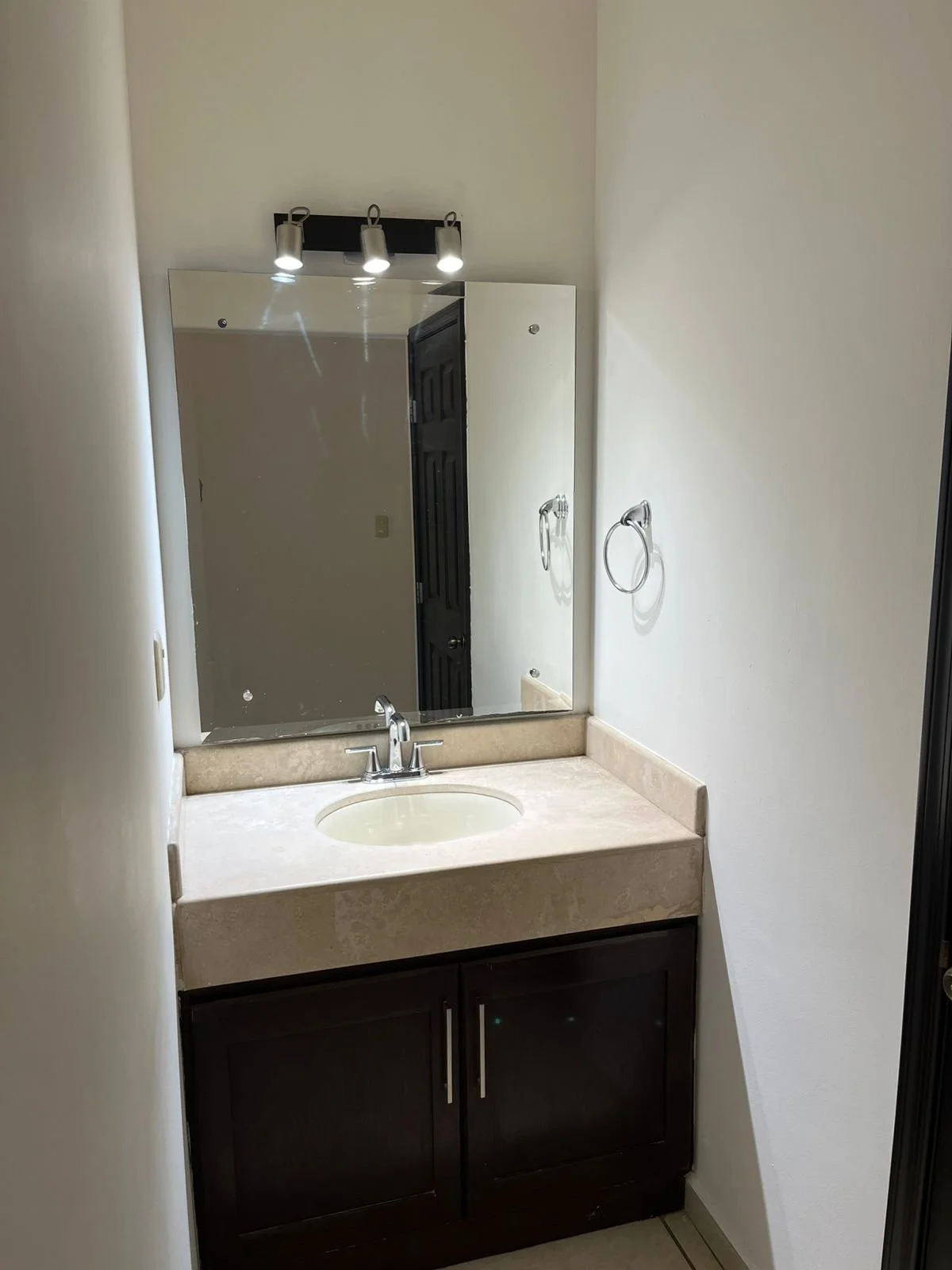 WhatsApp Image 2025-09-14 at 11.08.45 AM (4).jpeg