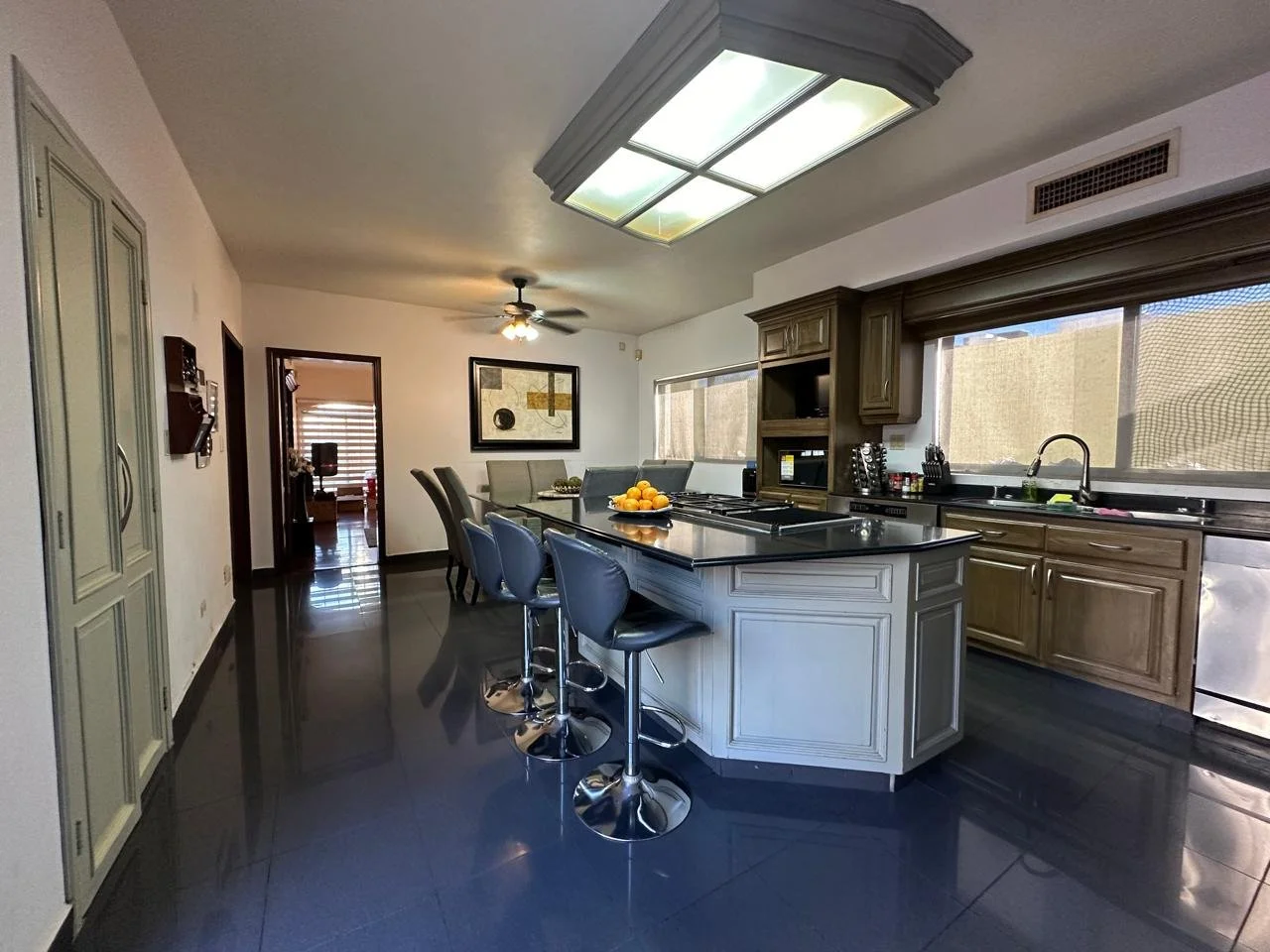 WhatsApp Image 2024-10-28 at 10.57.41 AM (10).jpeg