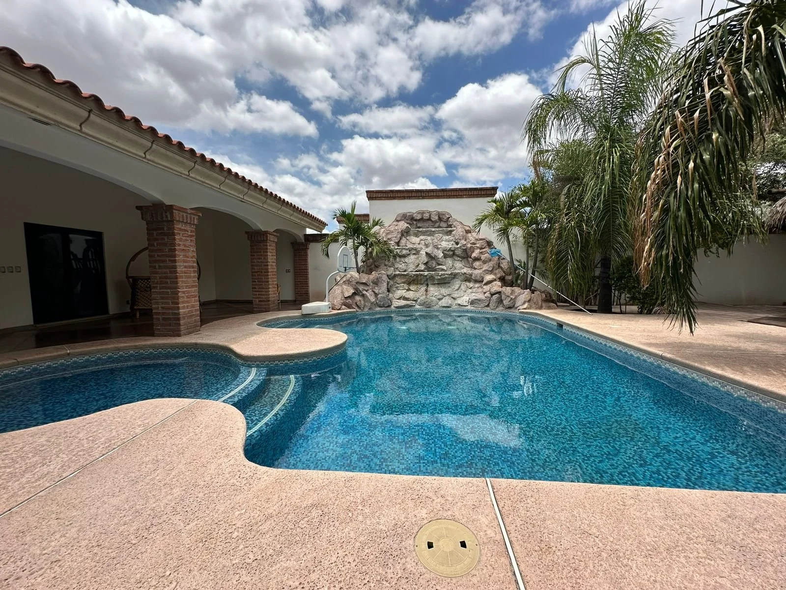 WhatsApp Image 2024-09-09 at 9.43.45 AM.jpeg