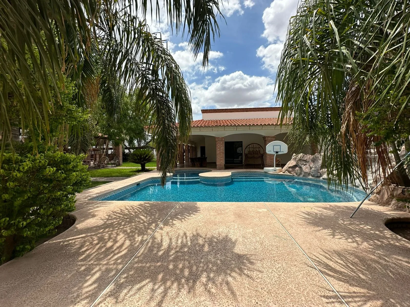 WhatsApp Image 2024-09-09 at 9.43.46 AM.jpeg