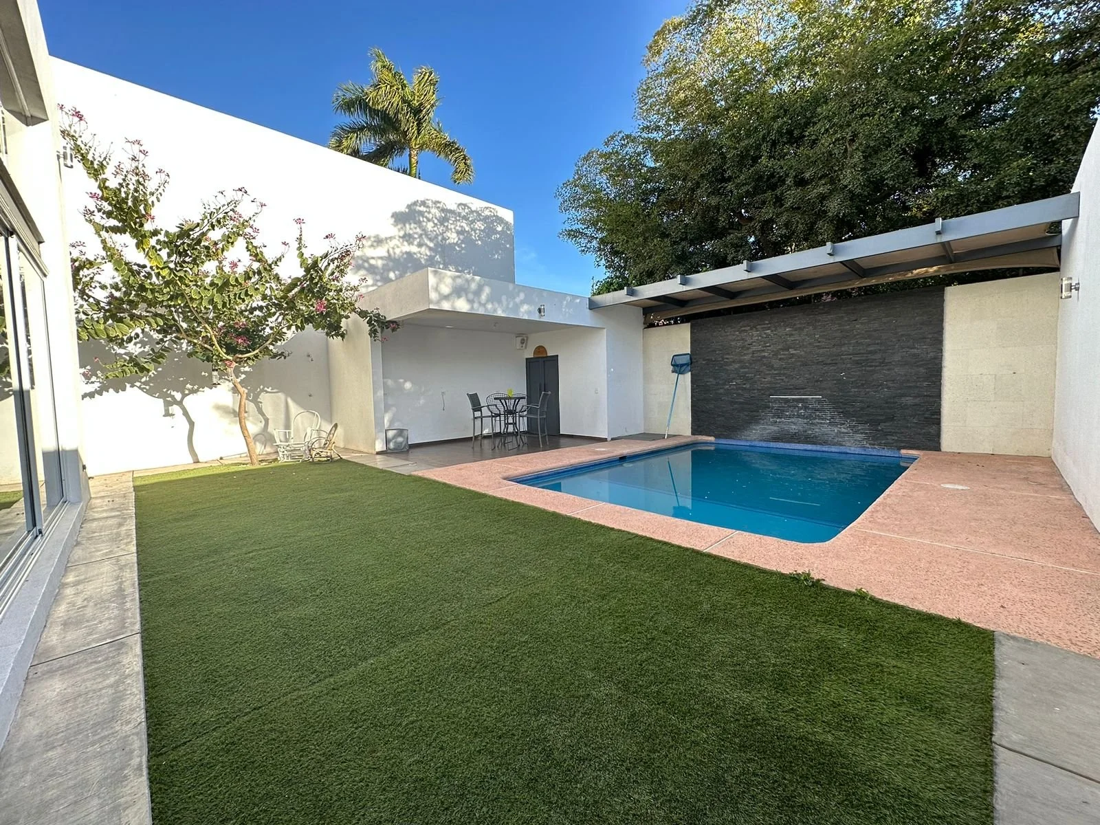 WhatsApp Image 2024-09-30 at 9.28.09 AM (4).jpeg