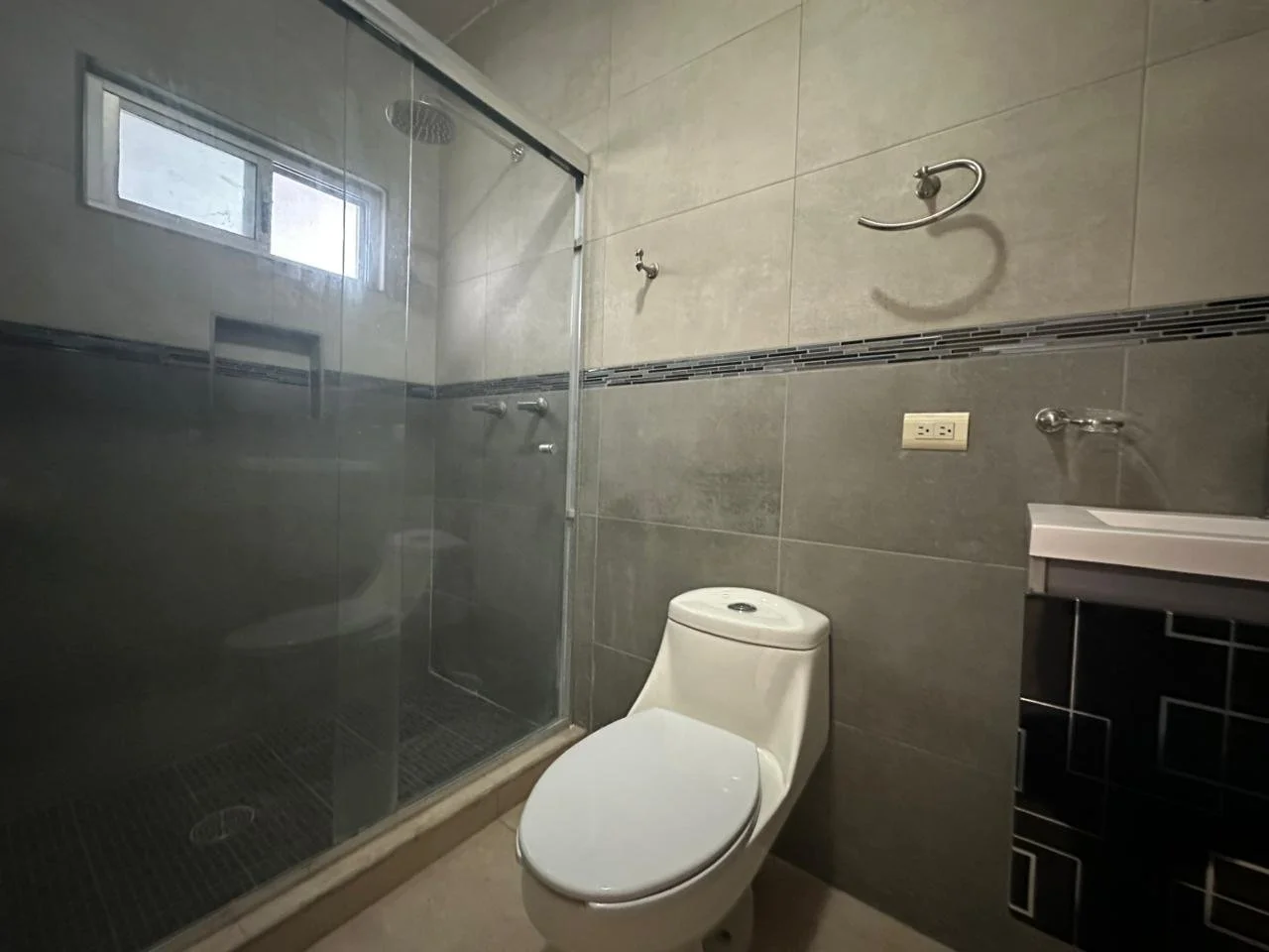 WhatsApp Image 2025-12-05 at 12.22.07 PM (4).jpeg