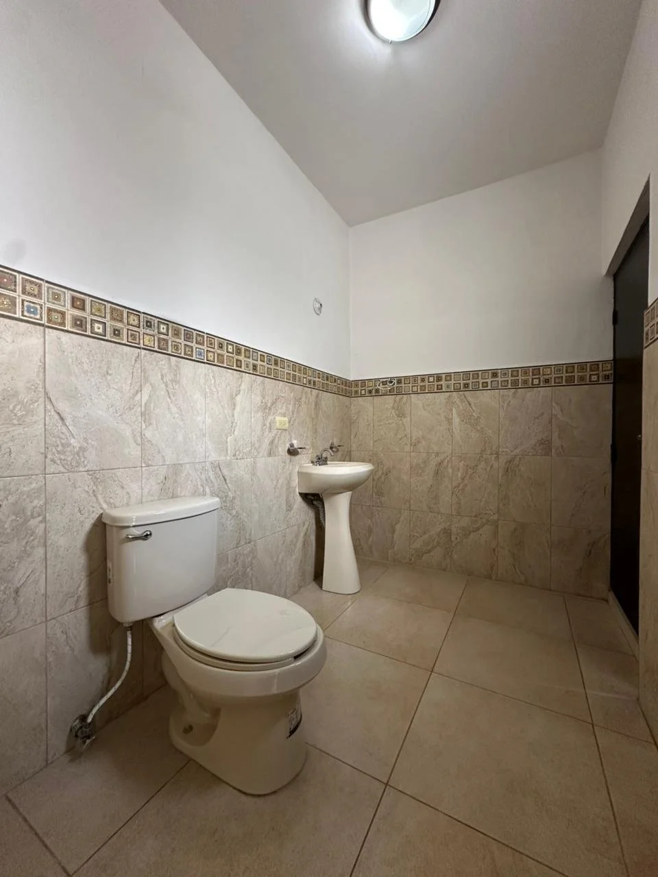 WhatsApp Image 2025-12-05 at 12.22.08 PM (4).jpeg