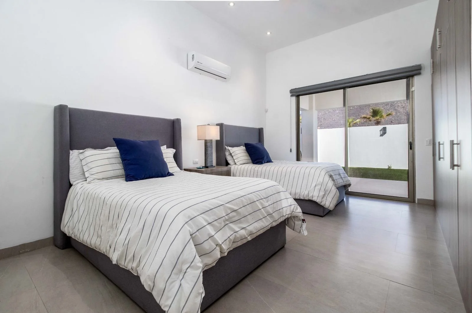 WhatsApp Image 2024-10-25 at 11.20.33 AM.jpeg