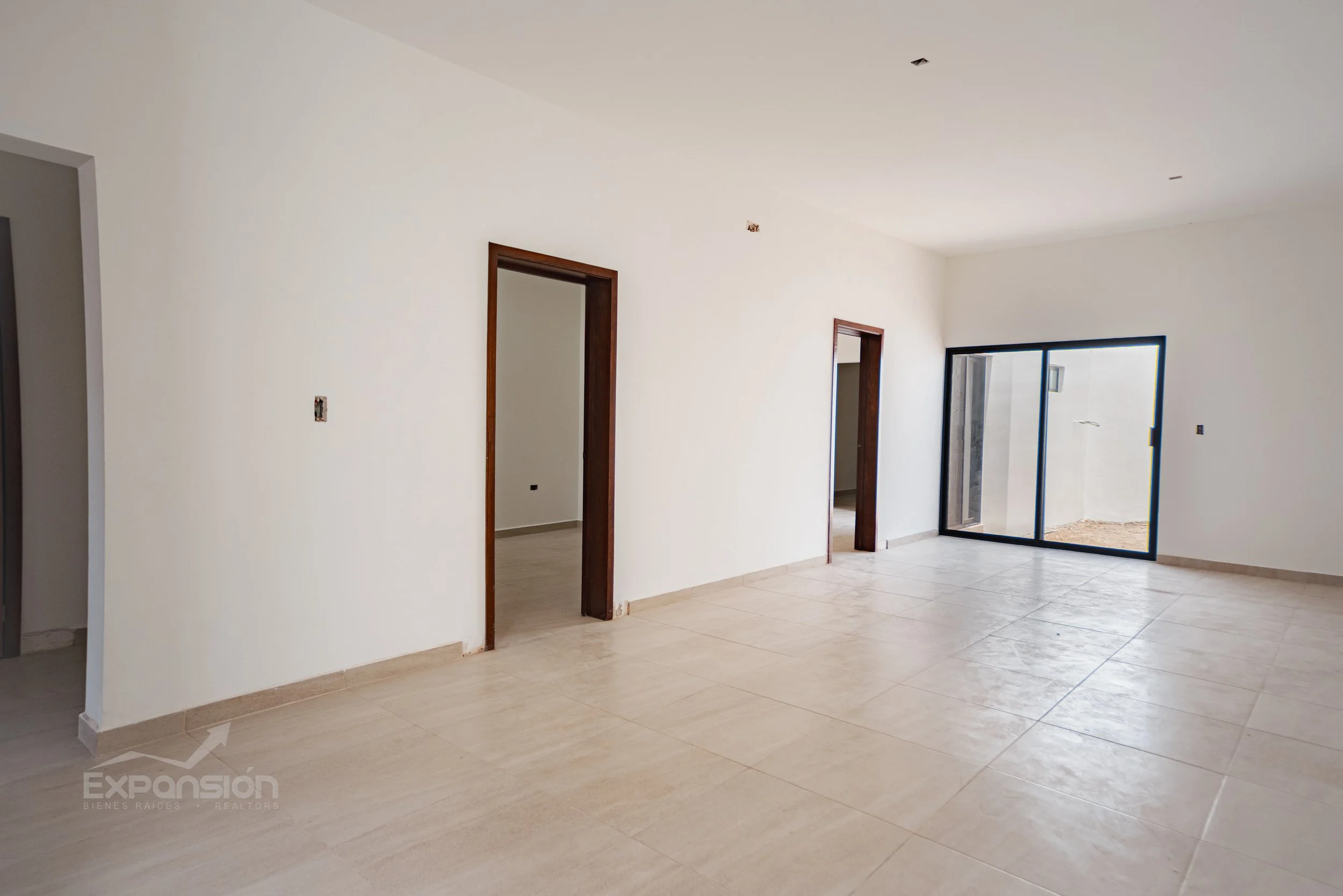 IMG_9946-HDR.jpg