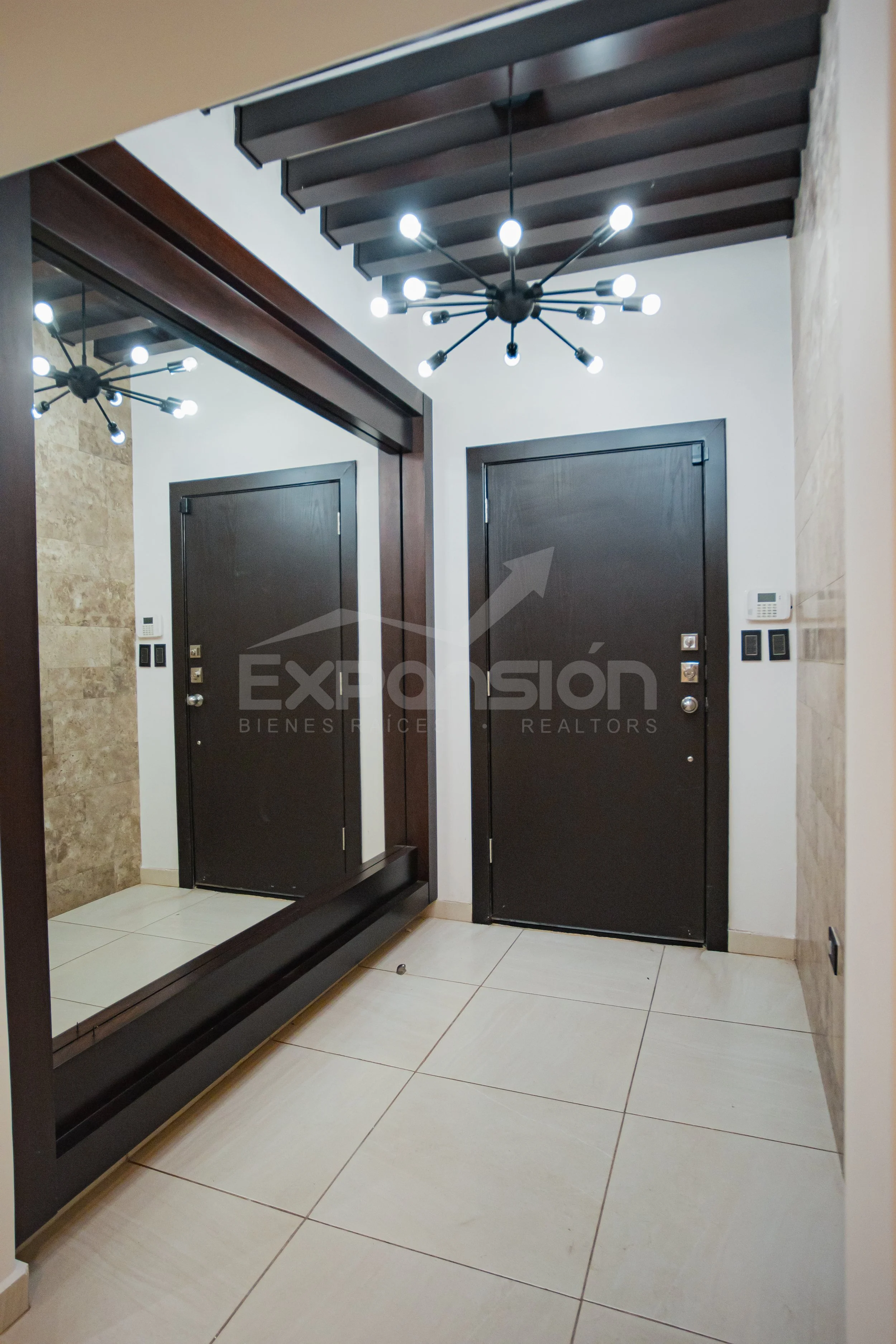 IMG_0897.jpg