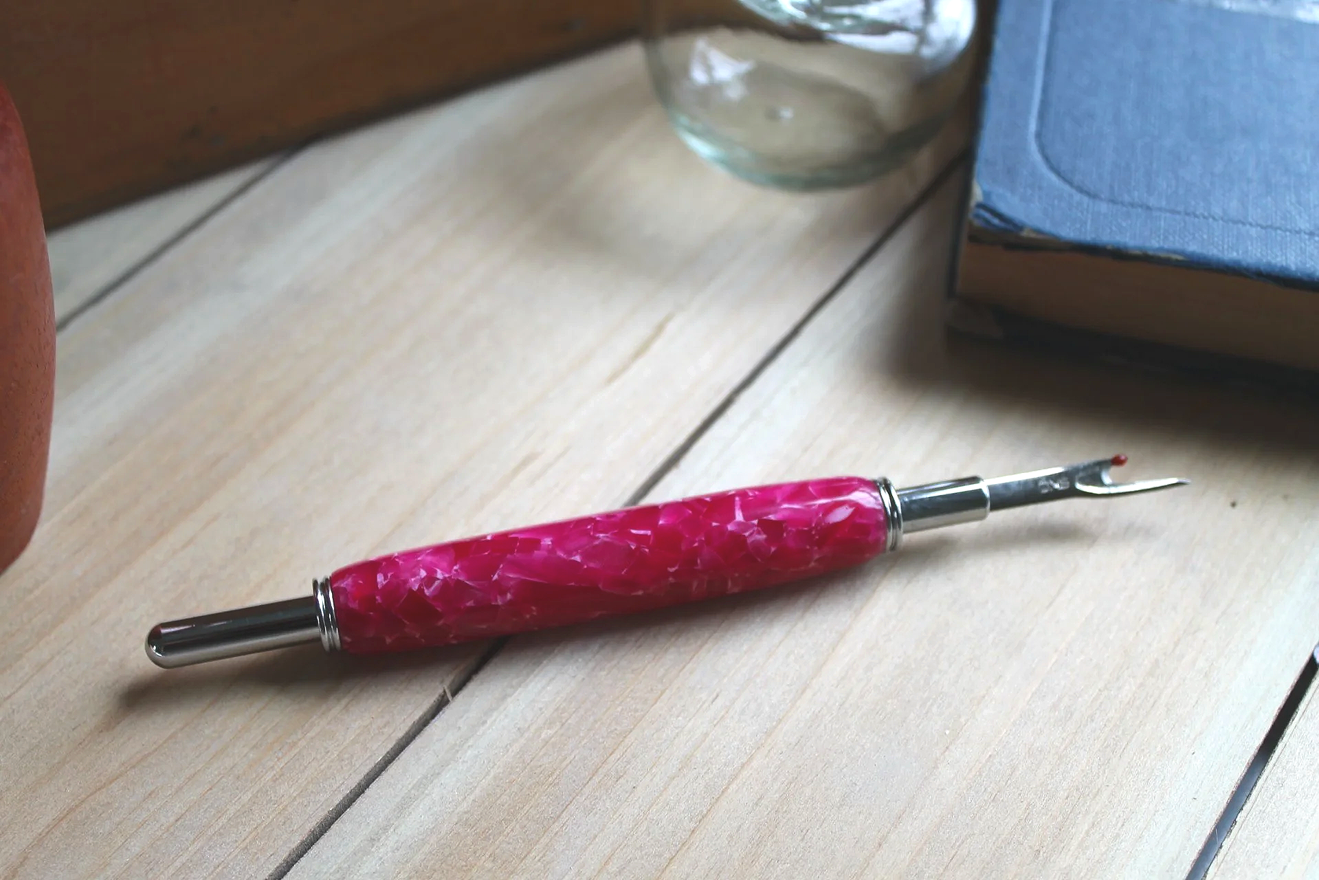 Pink Acrylic with Silver-D Seam Ripper