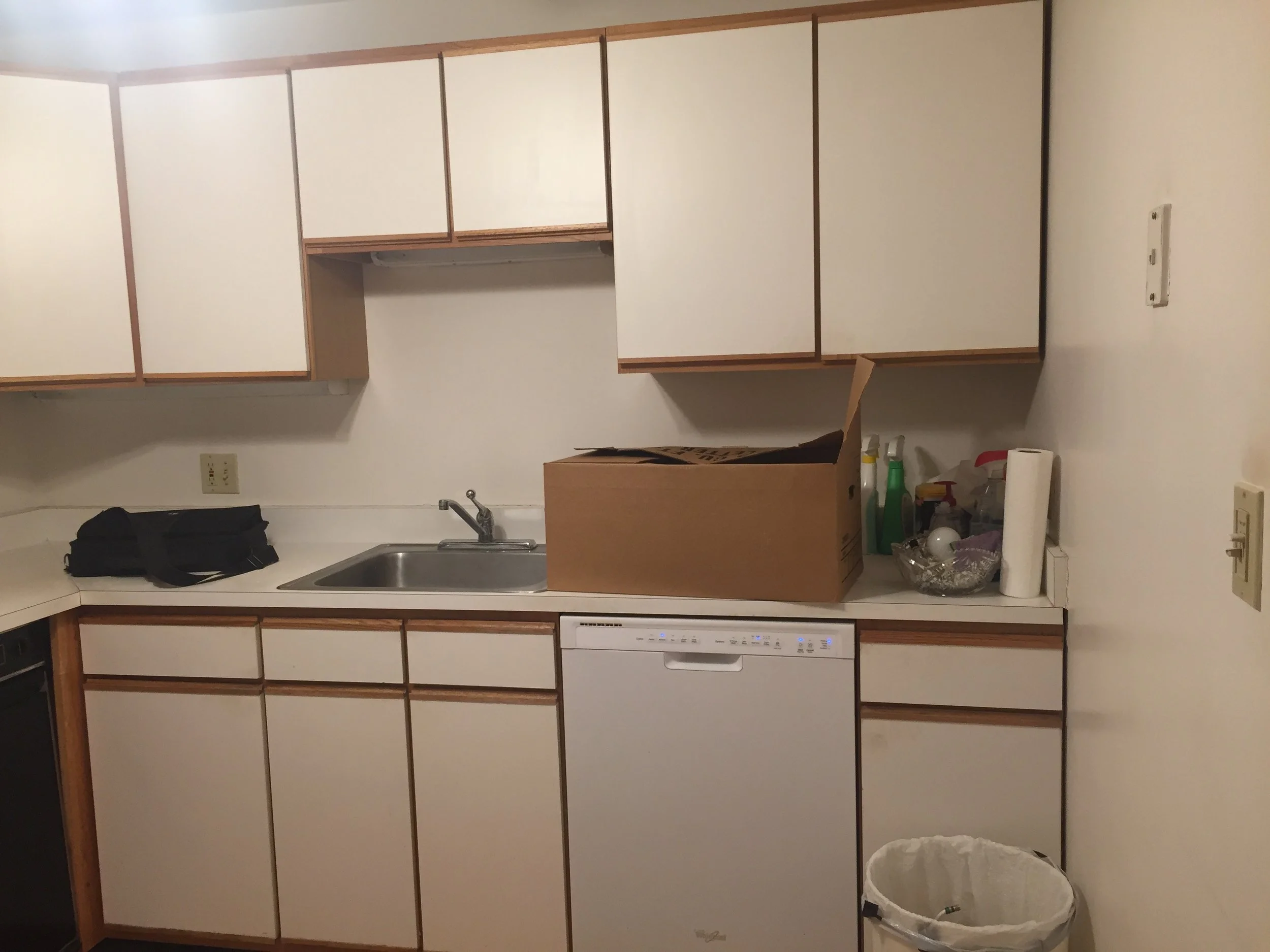 old kitchen 2.JPG