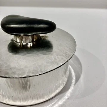 Sterling Silver Box: Detail