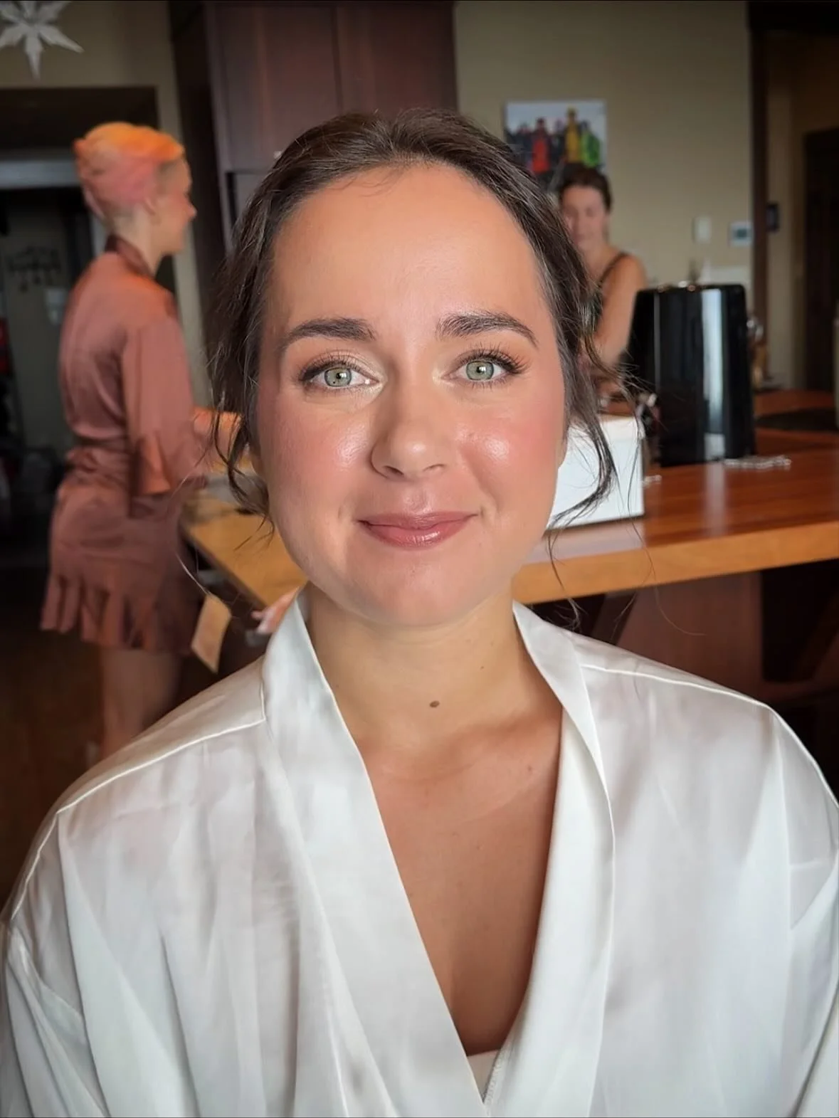 Natural, polished and glowing bridal makeup 🌷

Kelowna makeup artist | bridal mua | Okanagan wedding