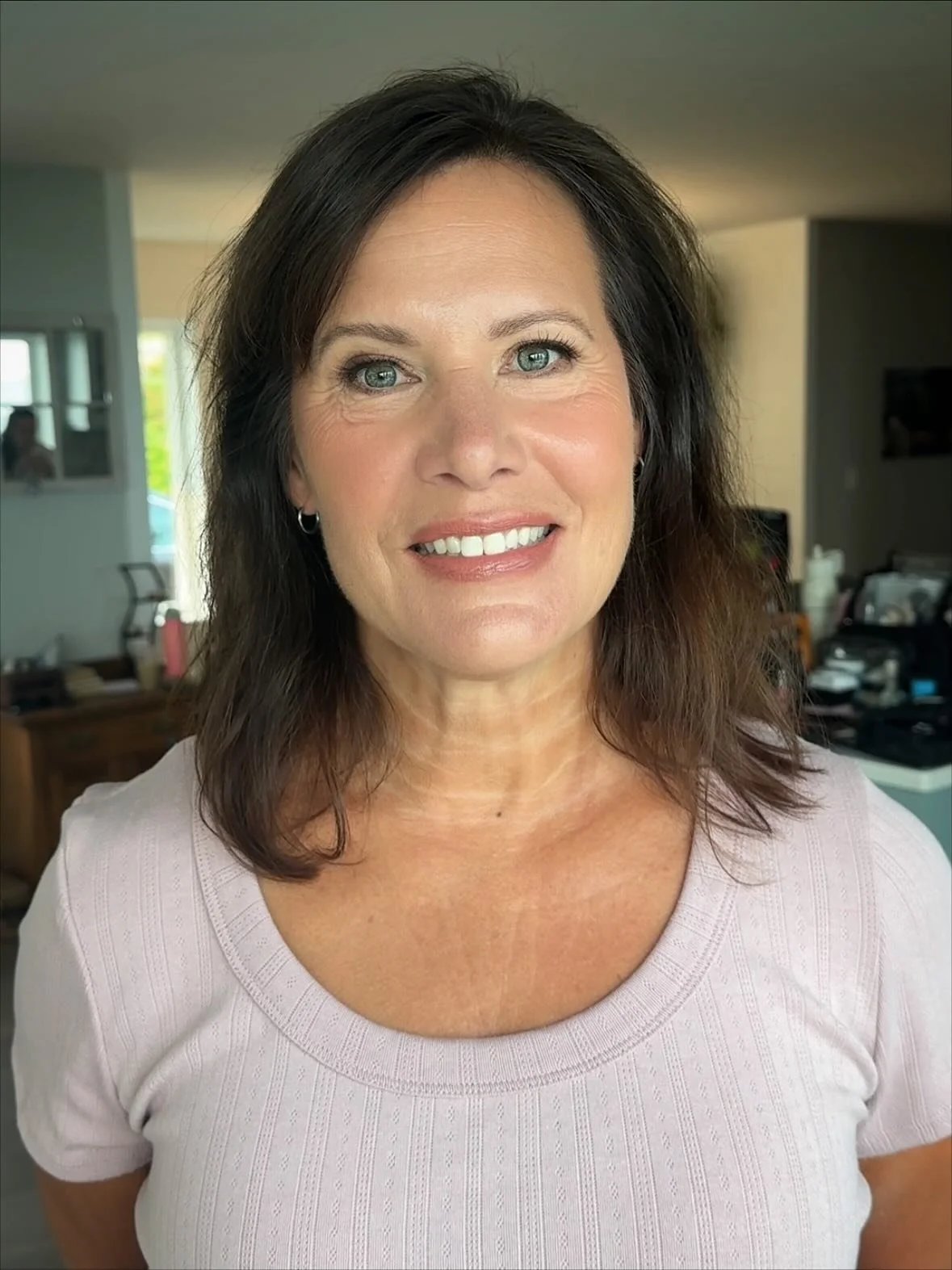 A glowing mother of the bride 💖

#motherofthebridemakeup #glowingmakeup #canadianmua #summerlandbc #okanaganwedding