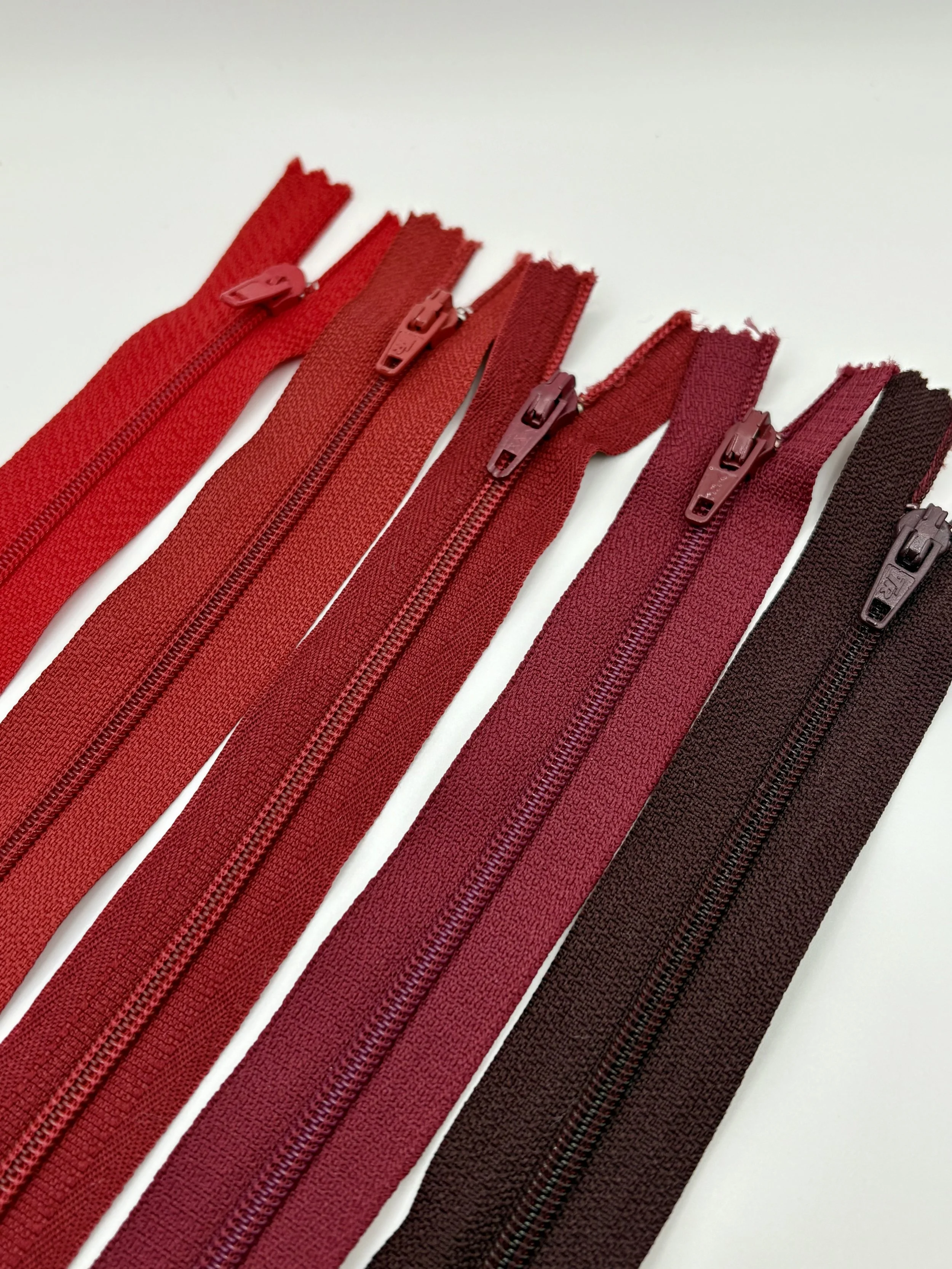 9” Closed End Zips