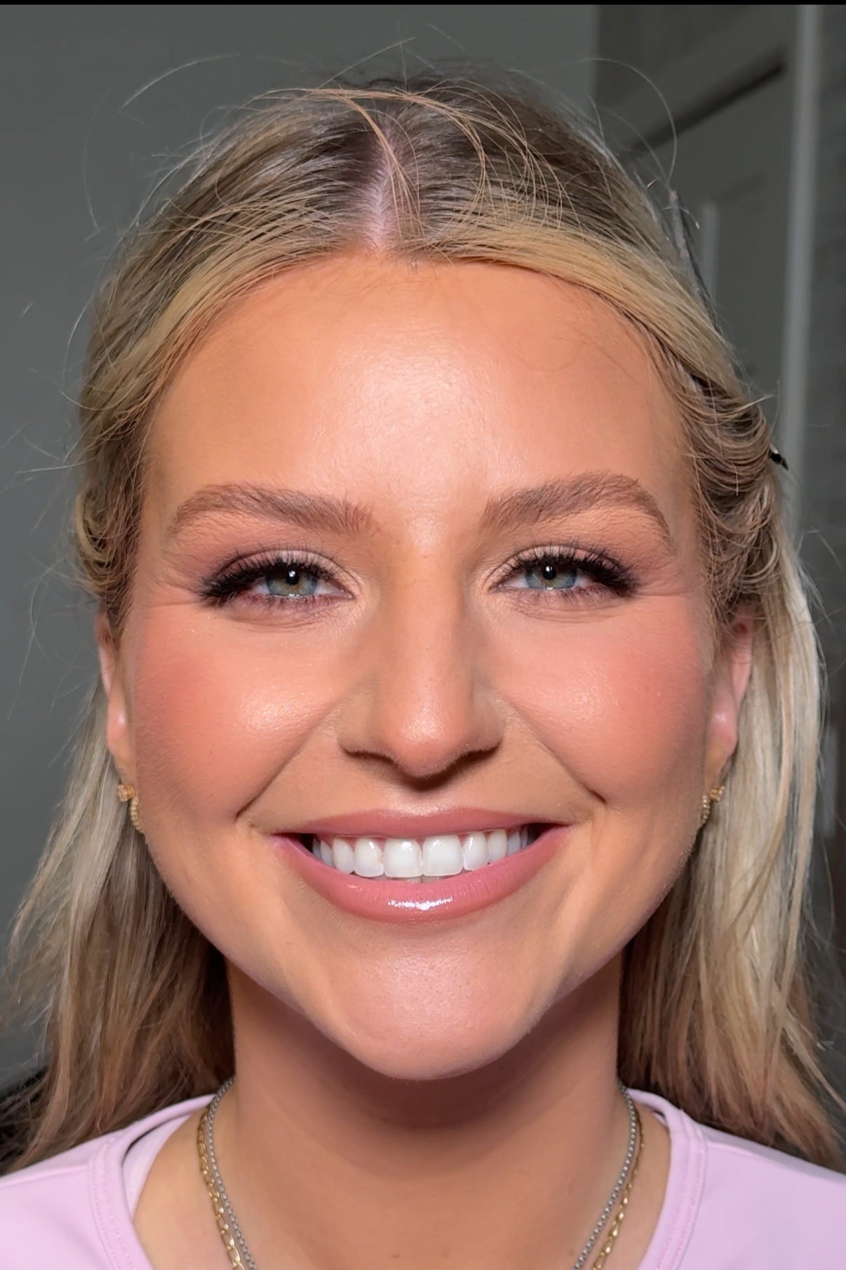 Professional event makeup with smooth finish and long-lasting wear