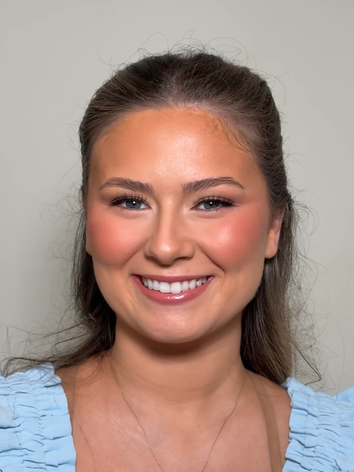 on-site bridal party hair and makeup team in mississippi