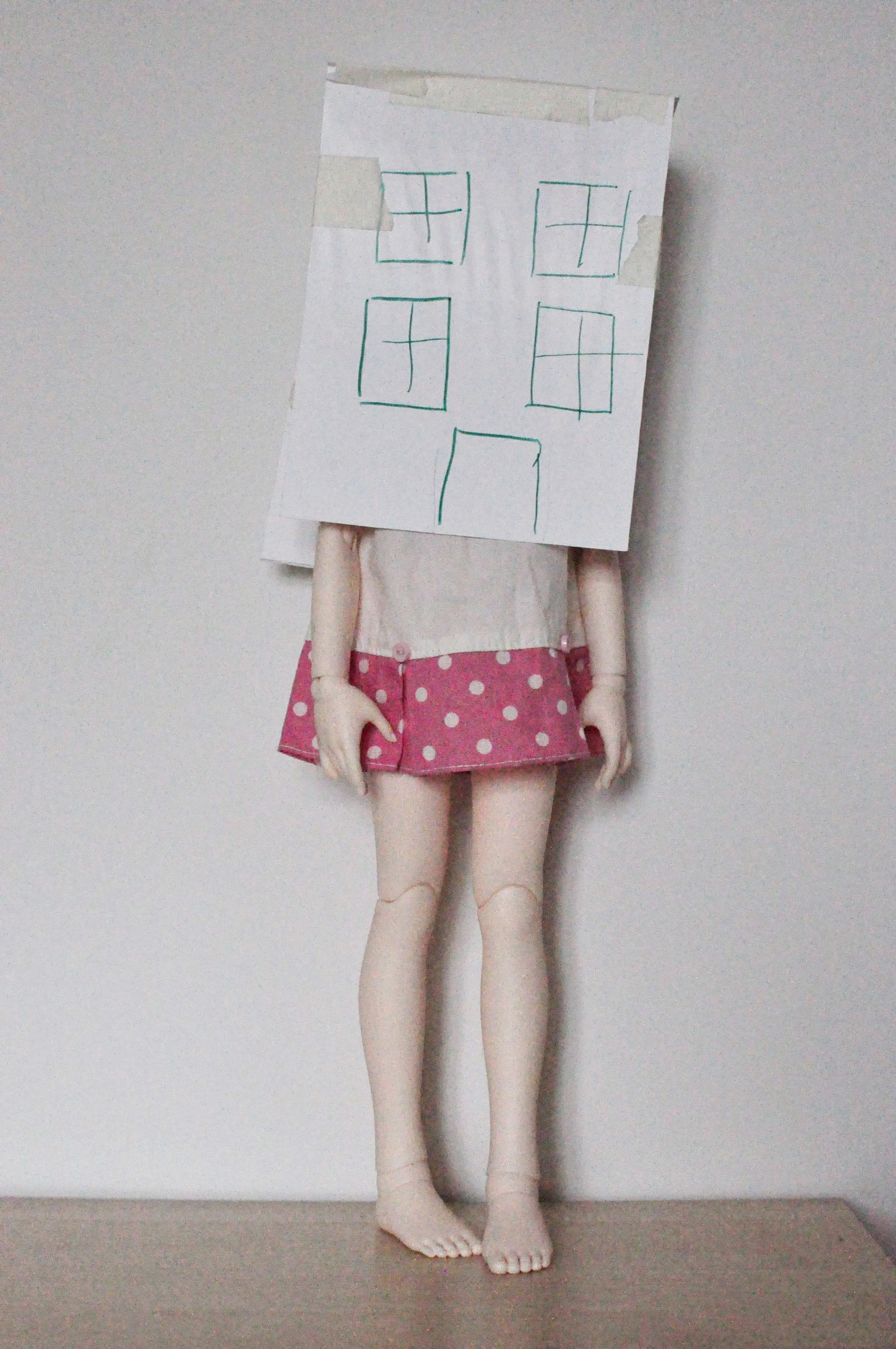 Nandini-Takhar-figure-in-my-parents-house-2015-1.jpg