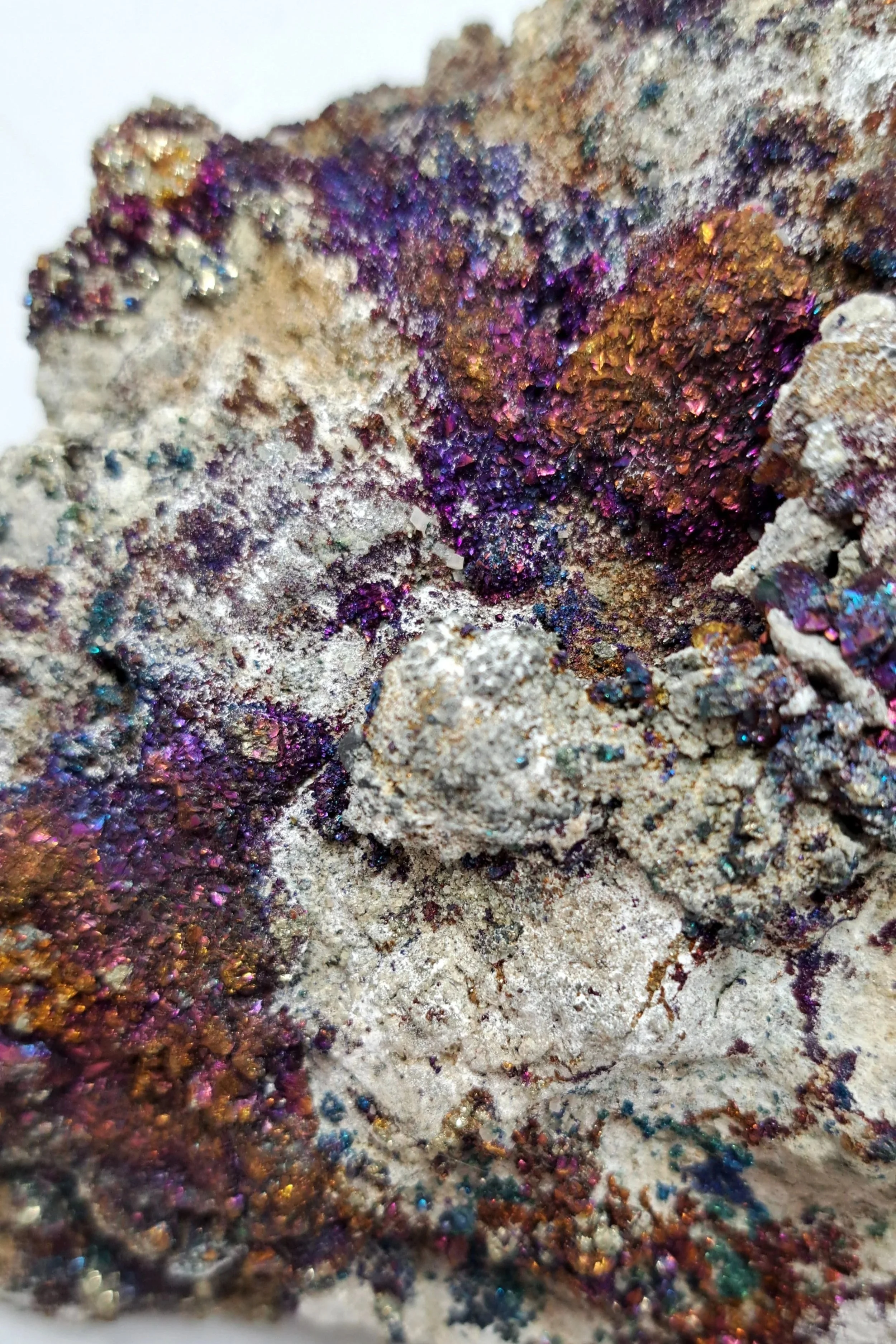 Chalcopyrite_rocksity.jpg