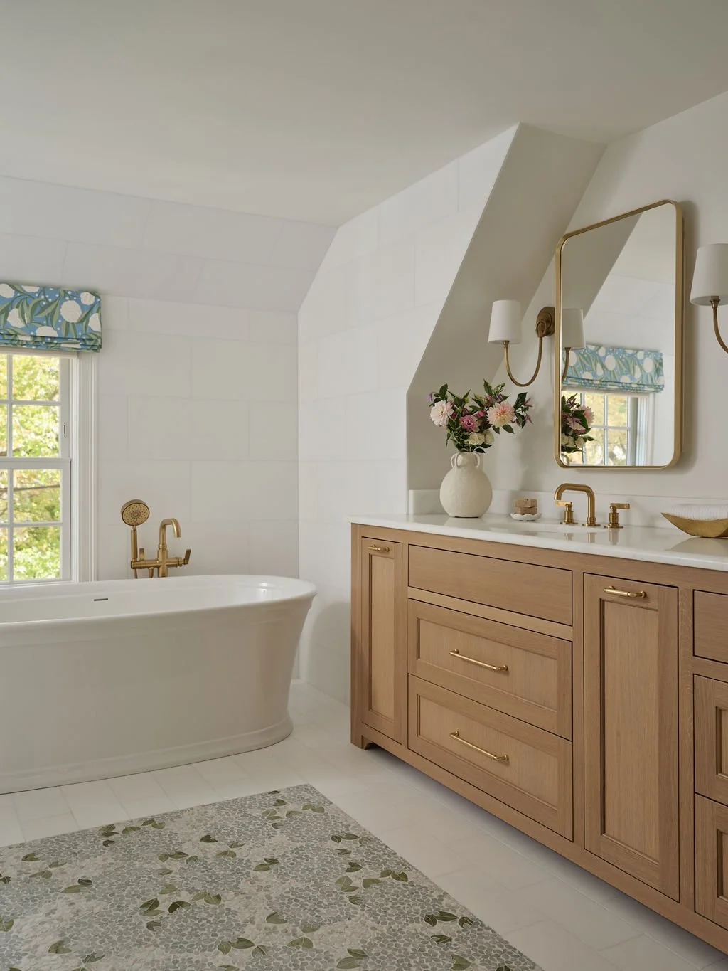 Primary Bath Rug.jpg