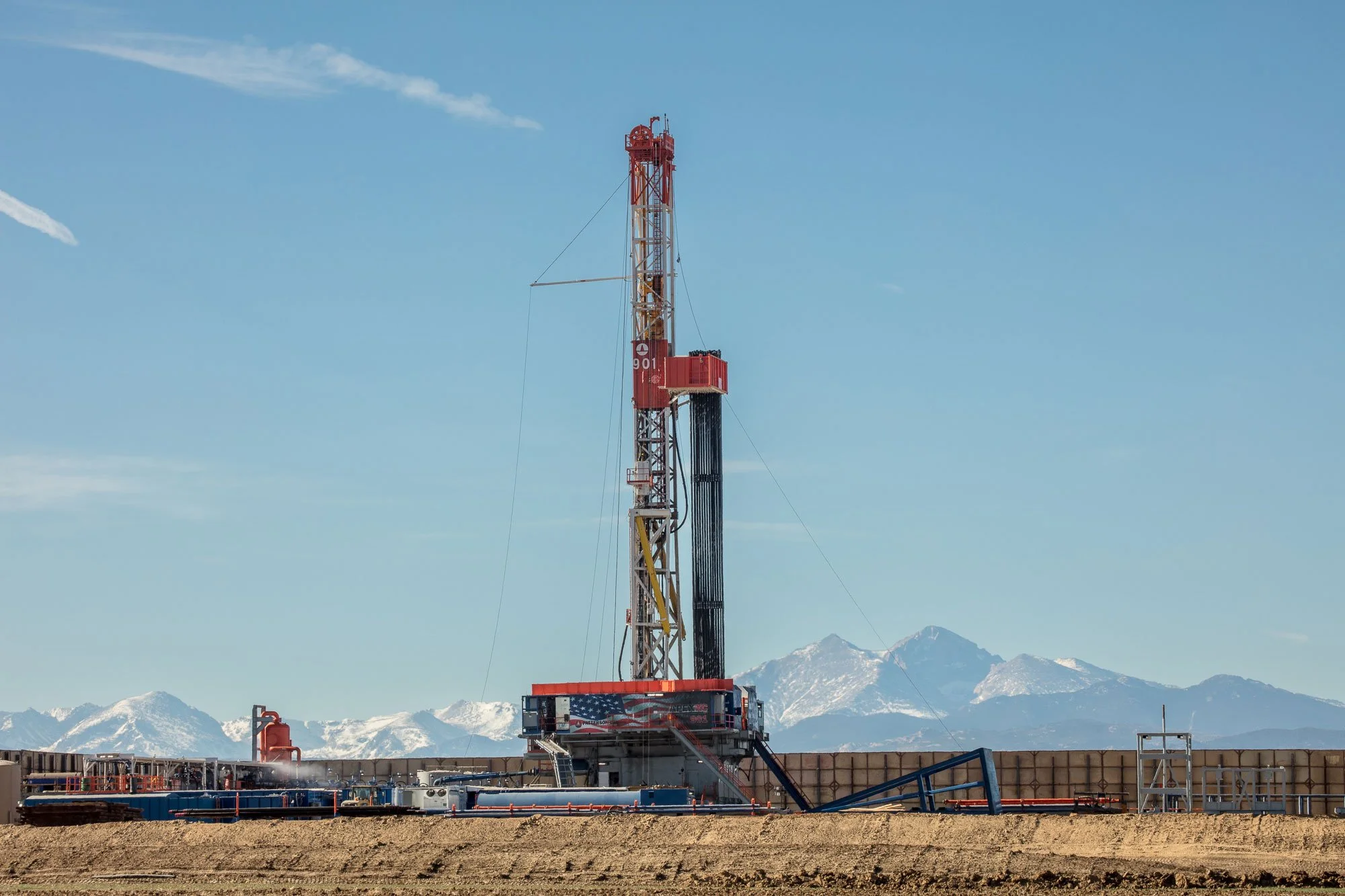 An oil and gas drilling rig near Johnston, Colorado.