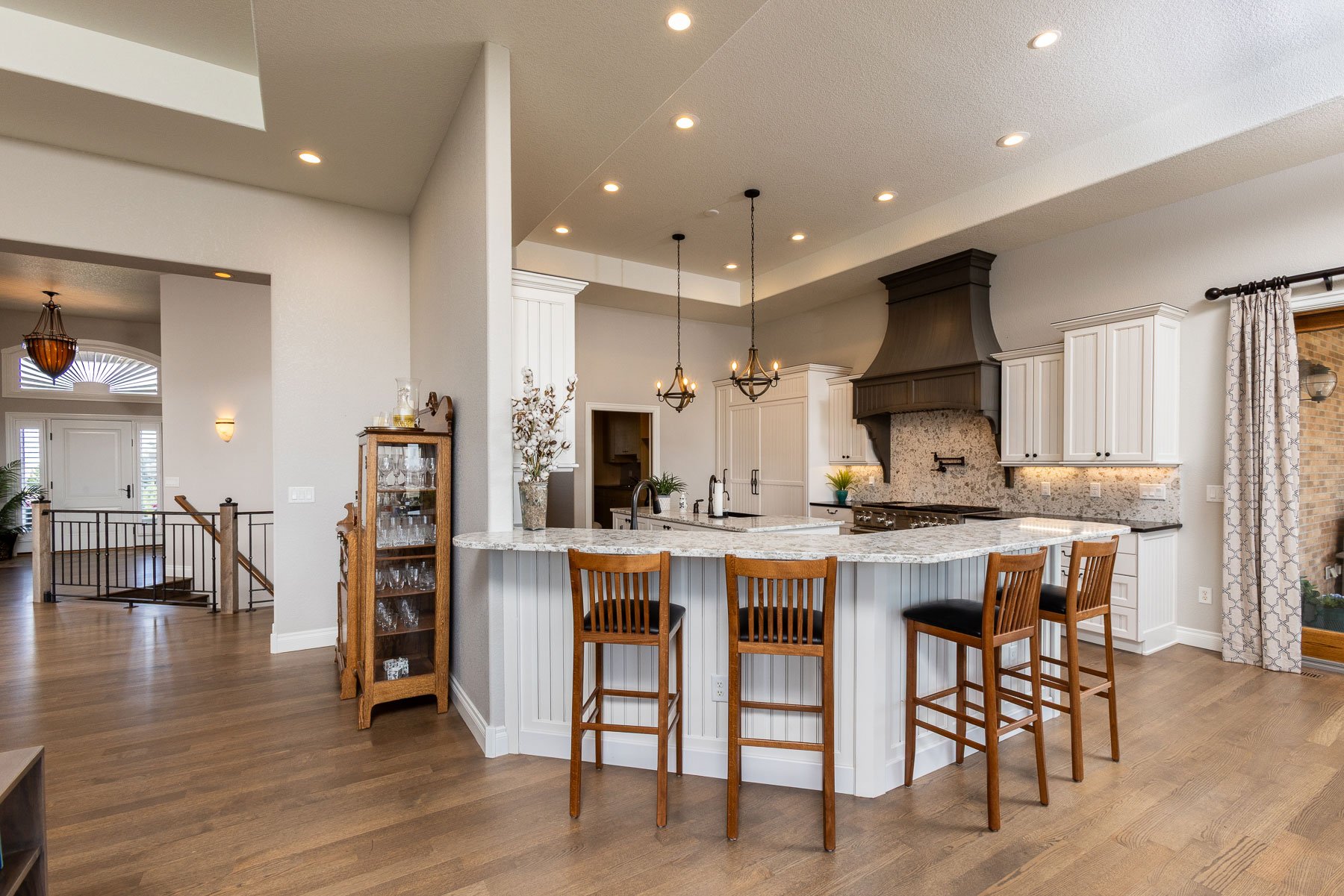 Real estate interior photography, including the kitchen and dining room in Cheyenne, Wyoming.