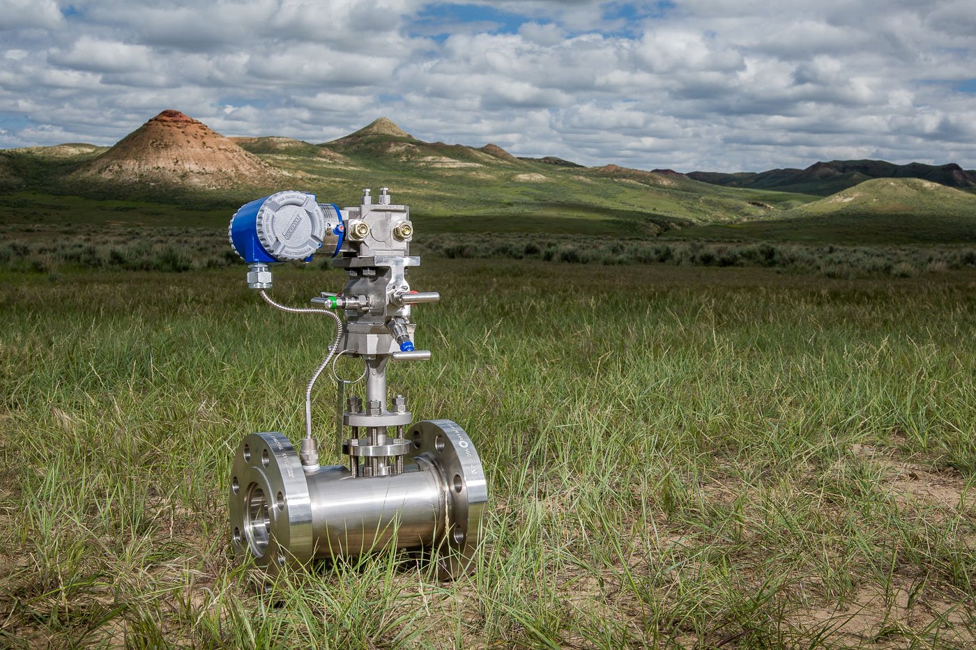 Product photography, including the product in its environment. Gas products in the field for marketing.