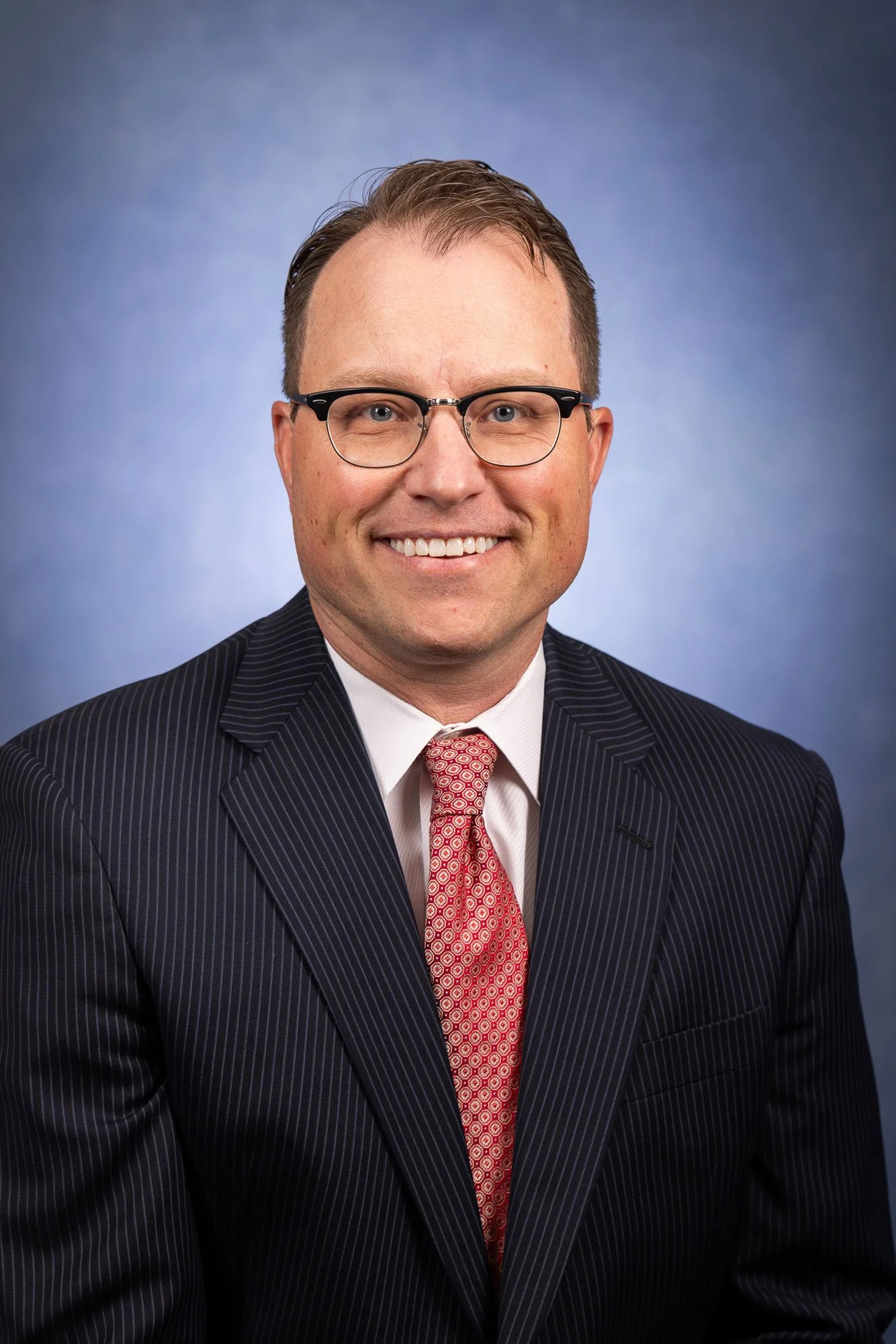 Light blue cloth portrait background for headshot portraits.