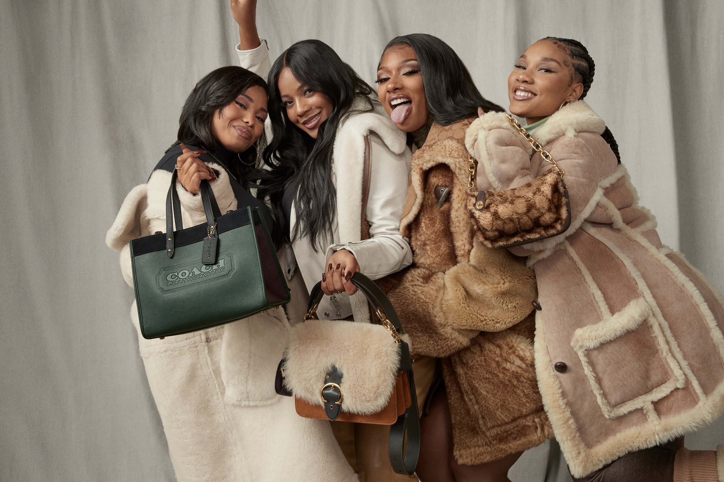 21RT_Shearling_GR1C_1110_RGB_HR300.jpg