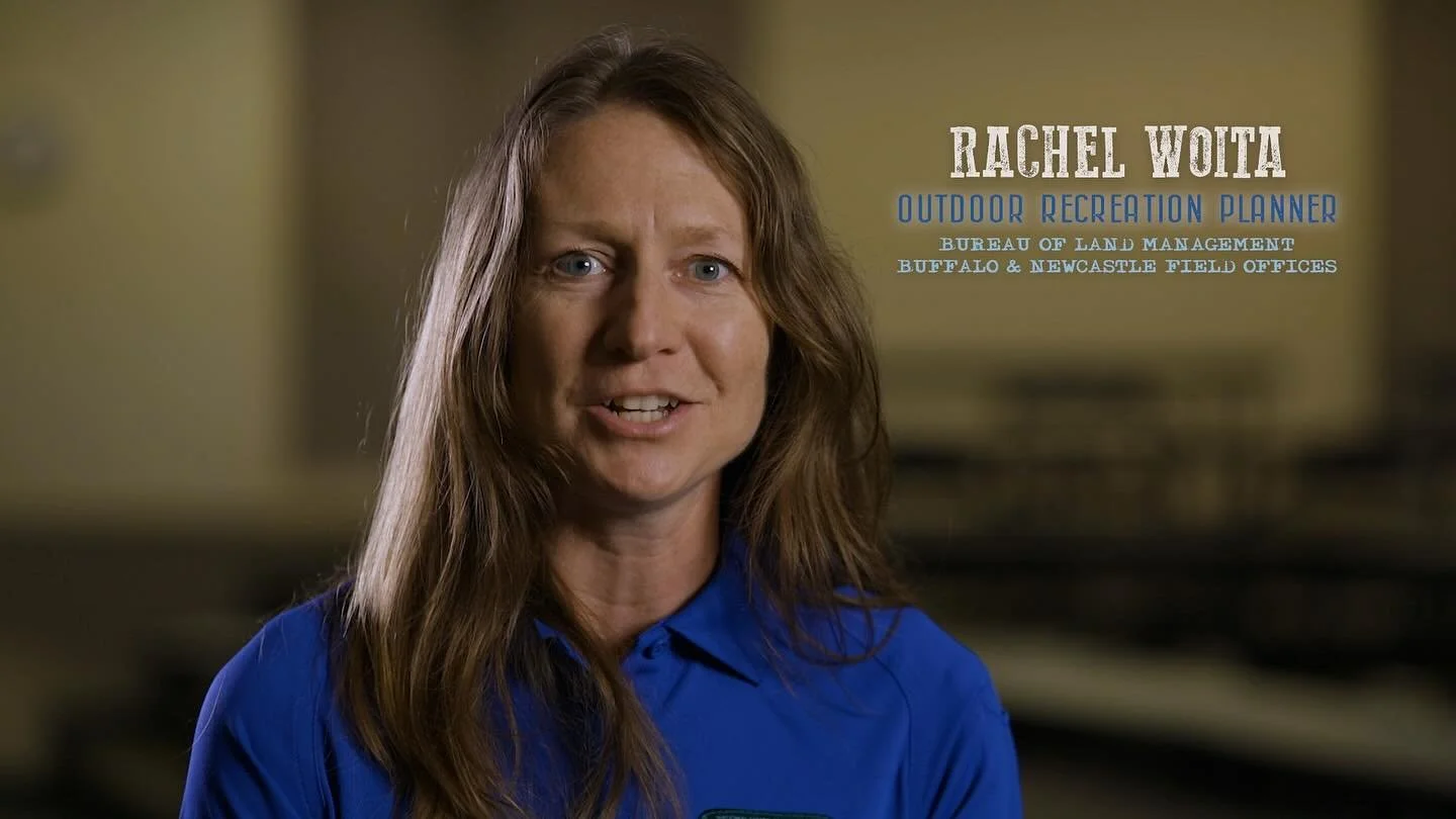 𝙱𝚛𝚎𝚊𝚔𝚒𝚗𝚐 𝚝𝚑𝚎 𝚛𝚞𝚕𝚎𝚜 𝚒𝚗 𝚝𝚛𝚞𝚎 𝚘𝚞𝚝𝚕𝚊𝚠 𝚏𝚊𝚜𝚑𝚒𝚘𝚗 𝚝𝚘 𝚛𝚎𝚟𝚎𝚊𝚕 𝚘𝚞𝚛 𝚏𝚒𝚗𝚊𝚕 𝚏𝚎𝚊𝚝𝚞𝚛𝚎𝚍 𝚜𝚙𝚎𝚊𝚔𝚎𝚛 𝚘𝚏 𝚝𝚑𝚎 𝙼𝚘𝚗𝚍𝚊𝚢 𝙼𝚎𝚎𝚝 𝚜𝚎𝚛𝚒𝚎𝚜 𝚘𝚗 𝚊 𝚃𝚞𝚎𝚜𝚍𝚊𝚢 𝚗𝚒𝚐𝚑𝚝.. 

𝚁𝚊𝚌𝚑𝚎𝚕 𝚆𝚘𝚒?