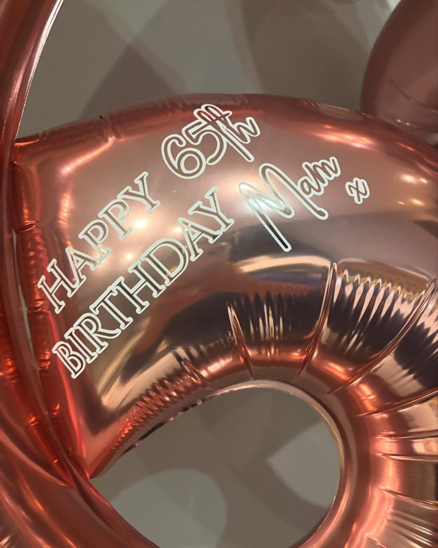 Number stack 6️⃣5️⃣ 🥳🎉 happy birthday! #happybirthday #numberstack #balloons #ballooning #balloonstylist #65 #dumfries #balloons🎈 #decorations #birthday #localbusiness