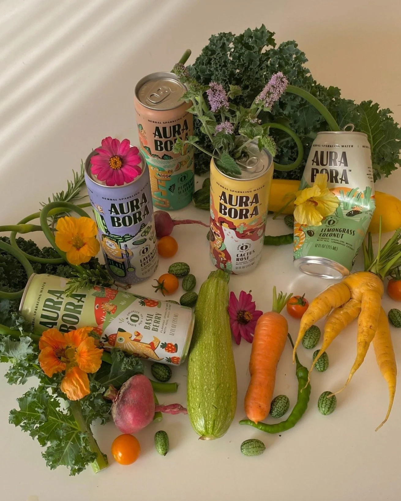 Client spotlight ✨🥬 @drinkaurabora 
A sparkling water brand that doesn&rsquo;t play by the rules! Bold botanical flavors, clean ingredients, and gorgeous packaging. Always fun supporting brands that bring personality and a great product to the table