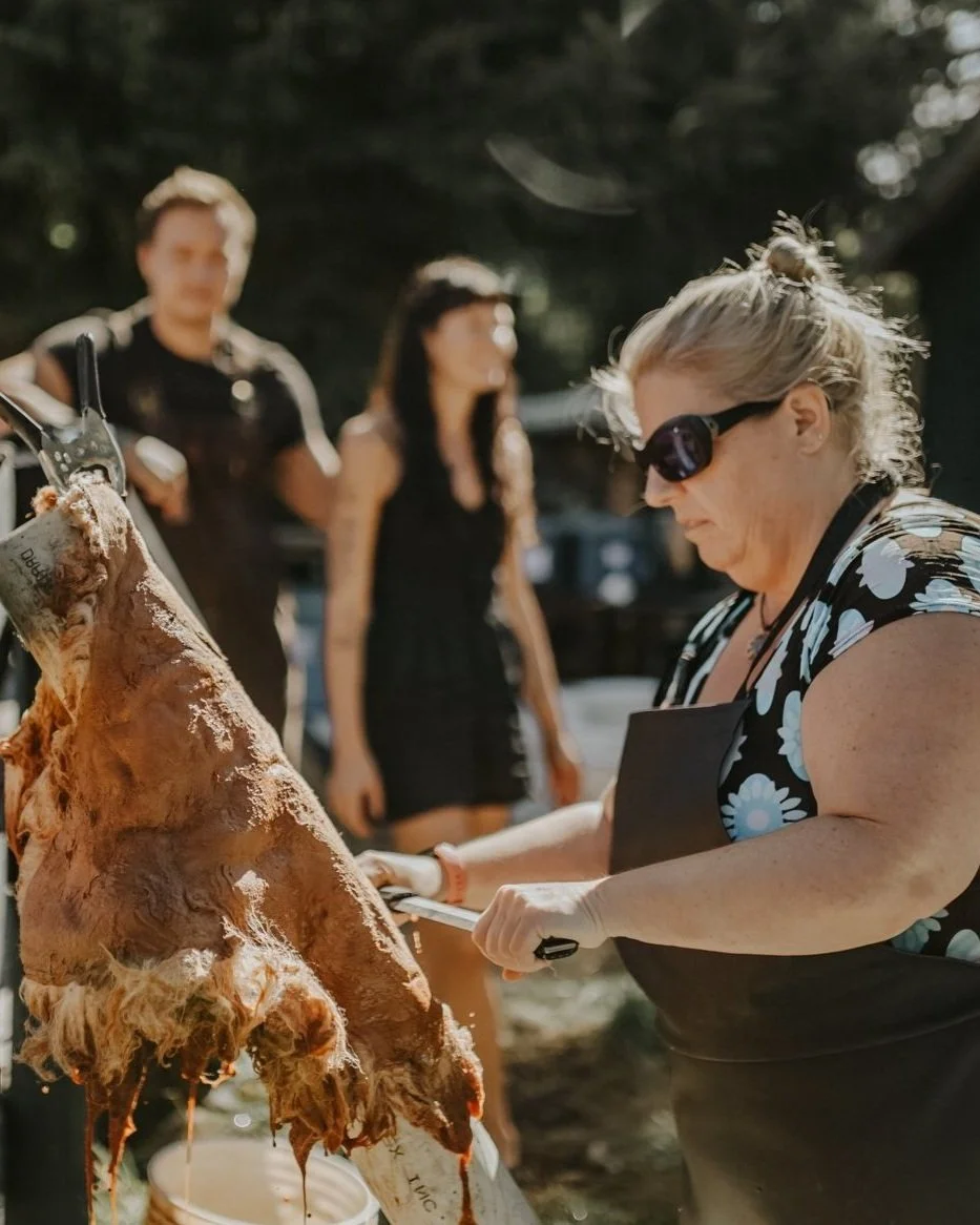 Wet-scraping a barktanned sheepskin rug