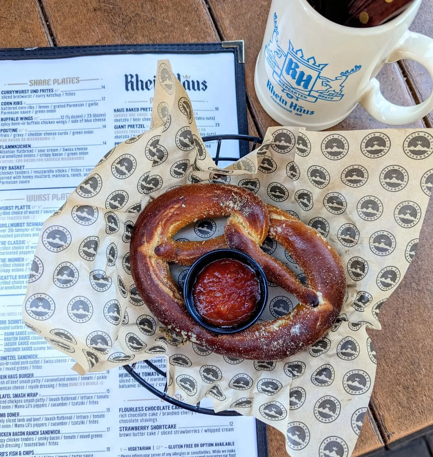 🥨 New pretzels just dropped in the Haus!

We&rsquo;re mixin&rsquo; it up from the classic Bavarian with two new twists:

🧀 Parmesan Pretzel &ndash; tastes just like your favorite pizza bites (but better)

🍩 Churro Pretzel &ndash; sweet, cinnamon-s