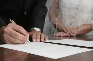 Ready, Sign & get Married!