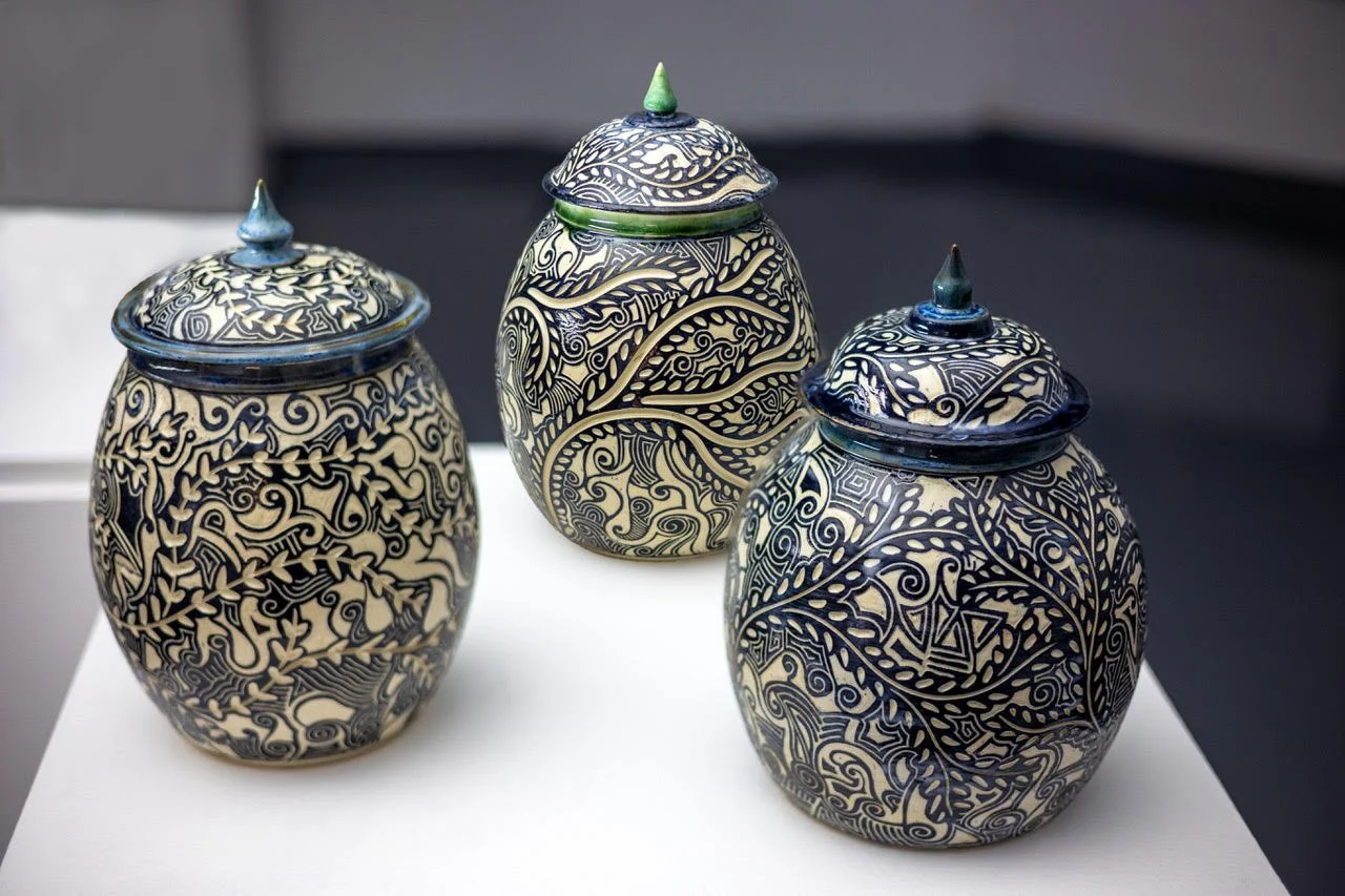 Surface Design Techniques: Carving and Sgraffito April 17th-28th
