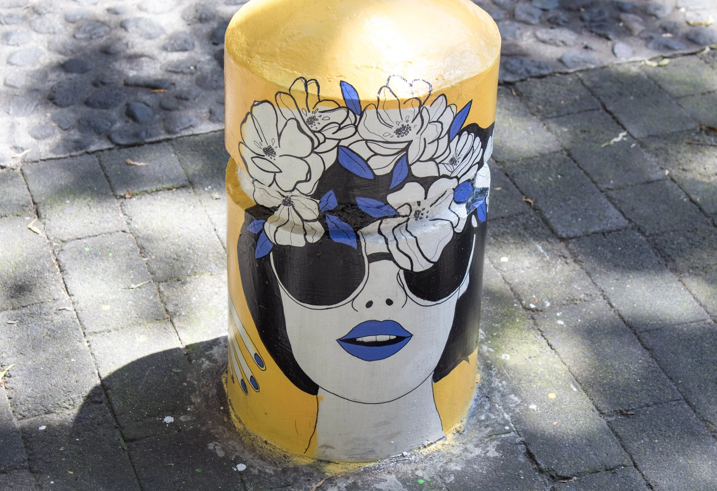 Intervención Urbana - Bolardos 2