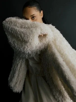 5Eleven Magazine
Style Assist
