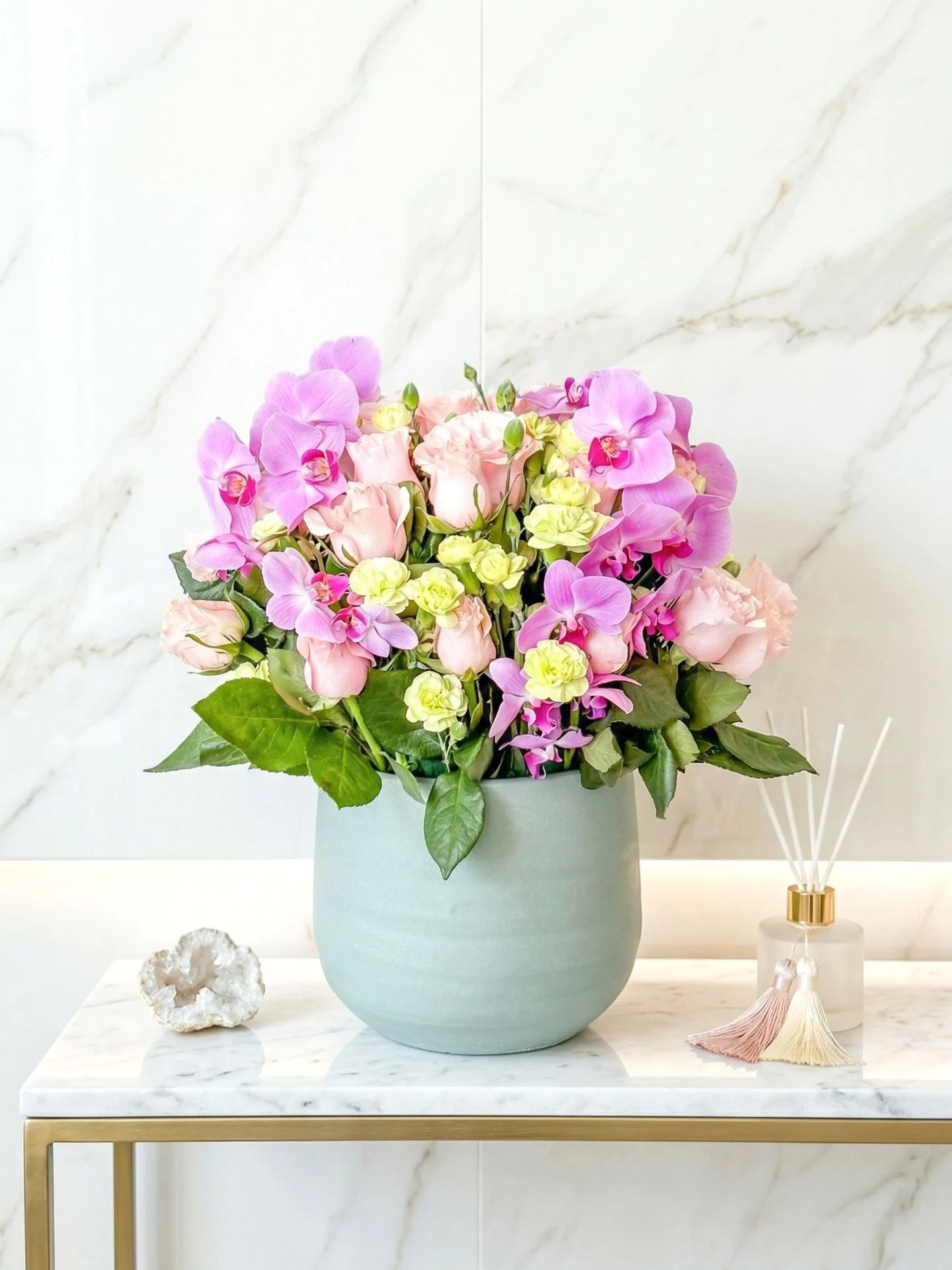 This is what intention looks like, en flores 

Maison La Flor

#LuxuryFloral #MaisonLaFlor #FloralDesign #FlowerAesthetics #BotanicalLuxury