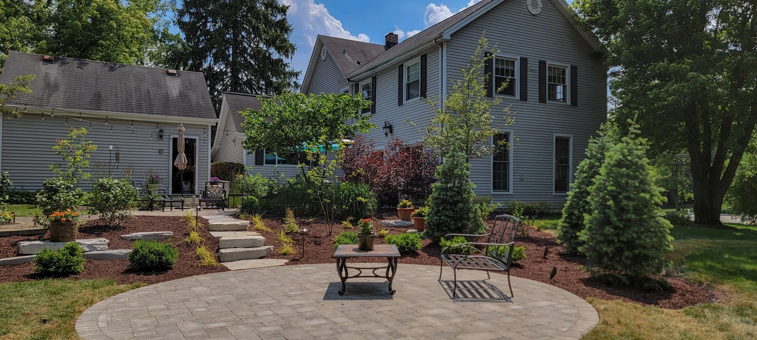 6-palos park-  patio and landscape 3.jpg