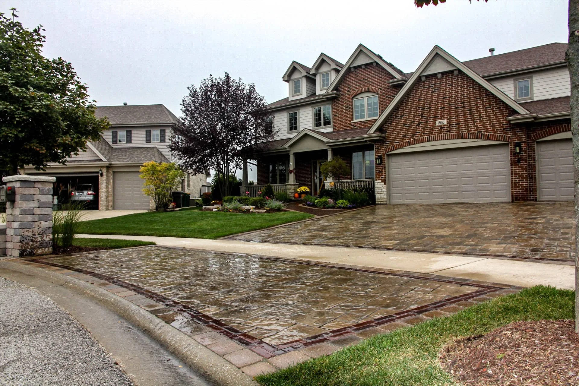 Elevate Your Entry: Custom Walkways Crafted With Elegant Brick Designs