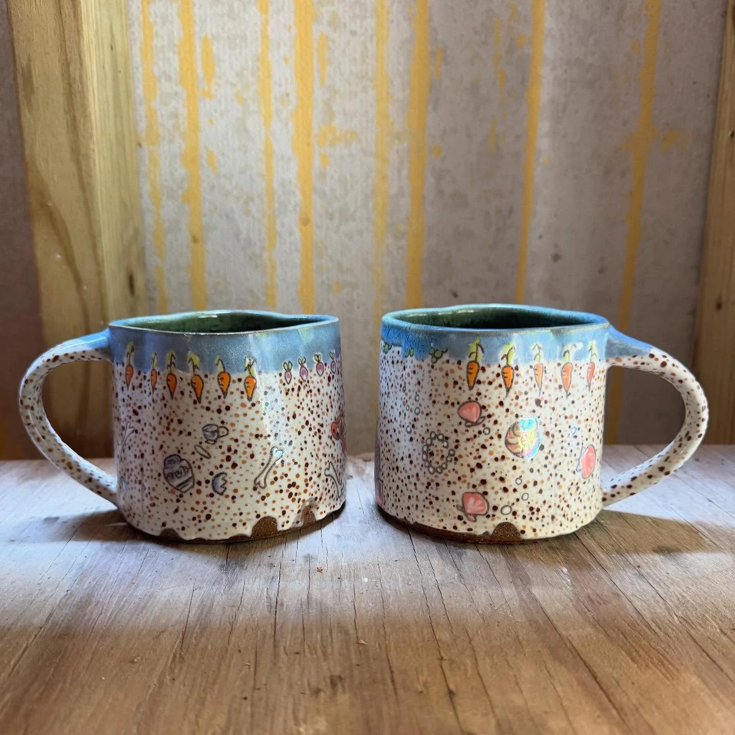 These have sold @charliecummingsgallery 
&ldquo;Summer is Served: Summer Harvest&rdquo; group show but there are still some lovely pots available, check them out online today 
#pottery #ceramics #farmlife