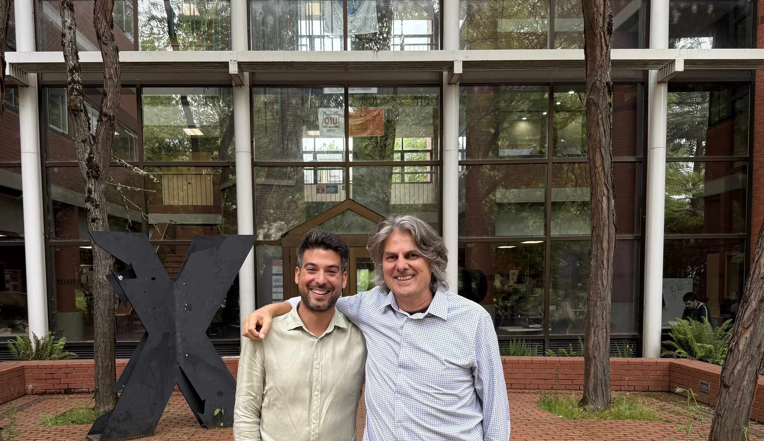 Professor Christof Meile visits the SBLab
