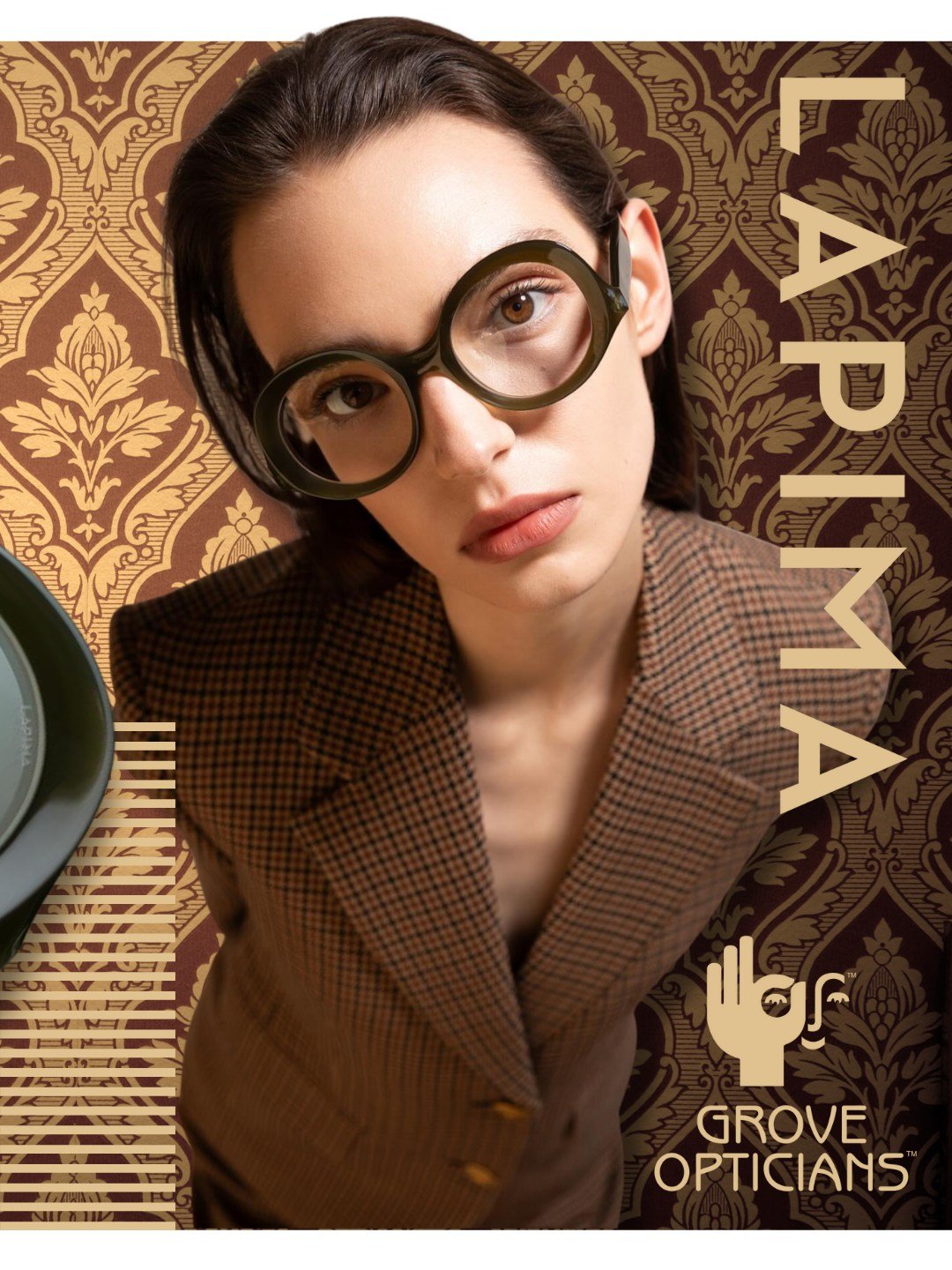 With an imposing design and the signature of two brand icons &mdash; Carlota and Aurora &mdash; Paloma is now available in an optical version. A statement model that brings striking presence and absolute sophistication to the world of prescription ey