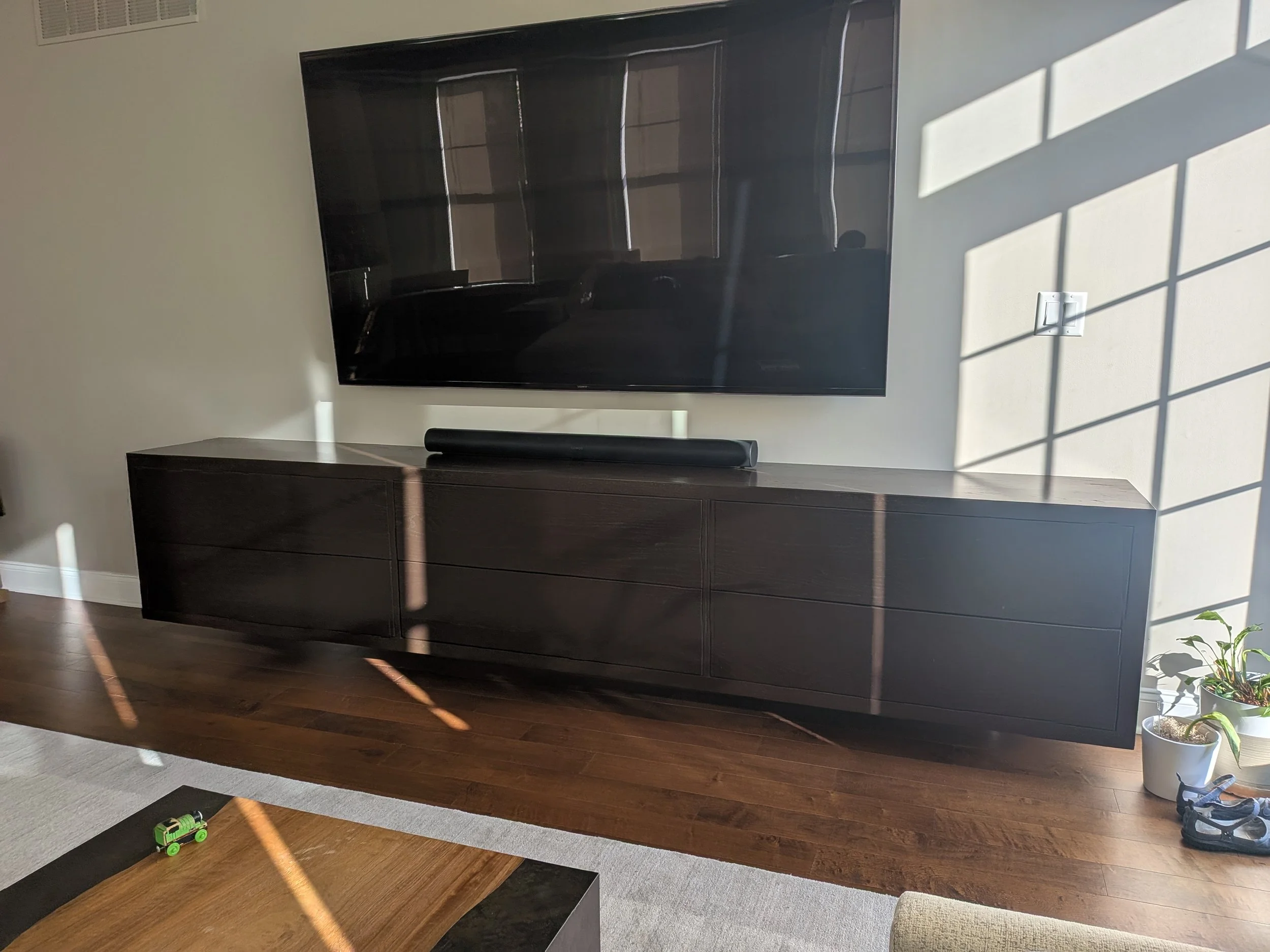 Carls Cabinet (4).jpg