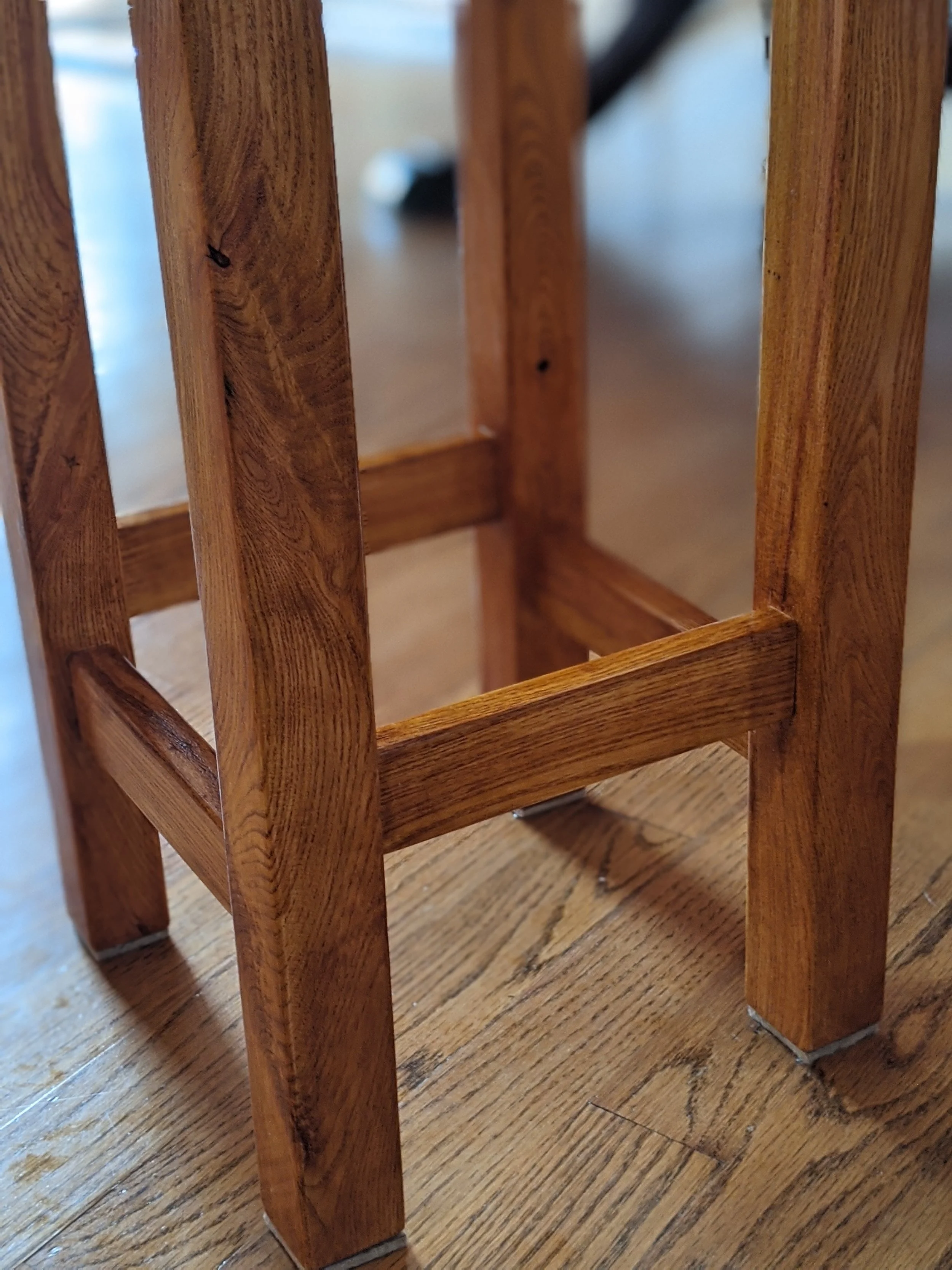 Barstools 03.jpg