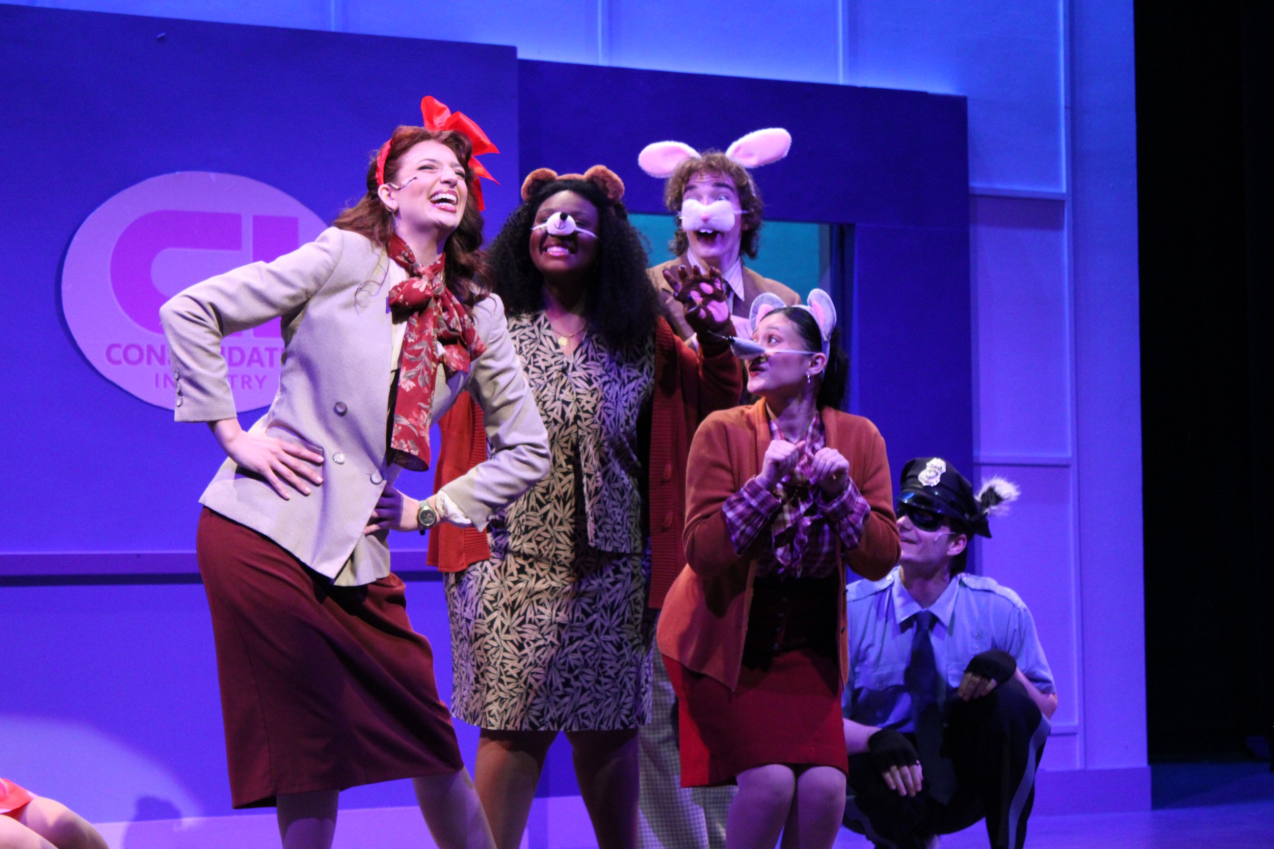 9 to 5 Dir. Robin Lewis